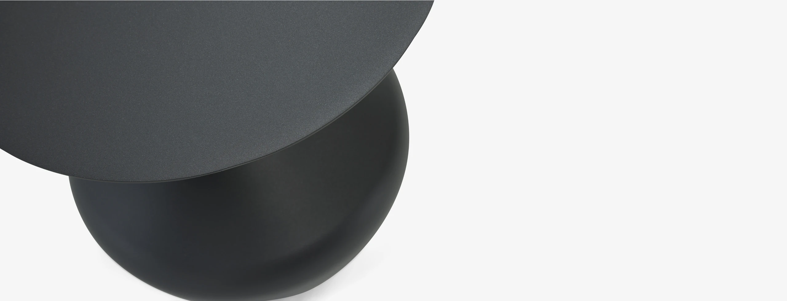 Winnie Outdoor Side Table Black