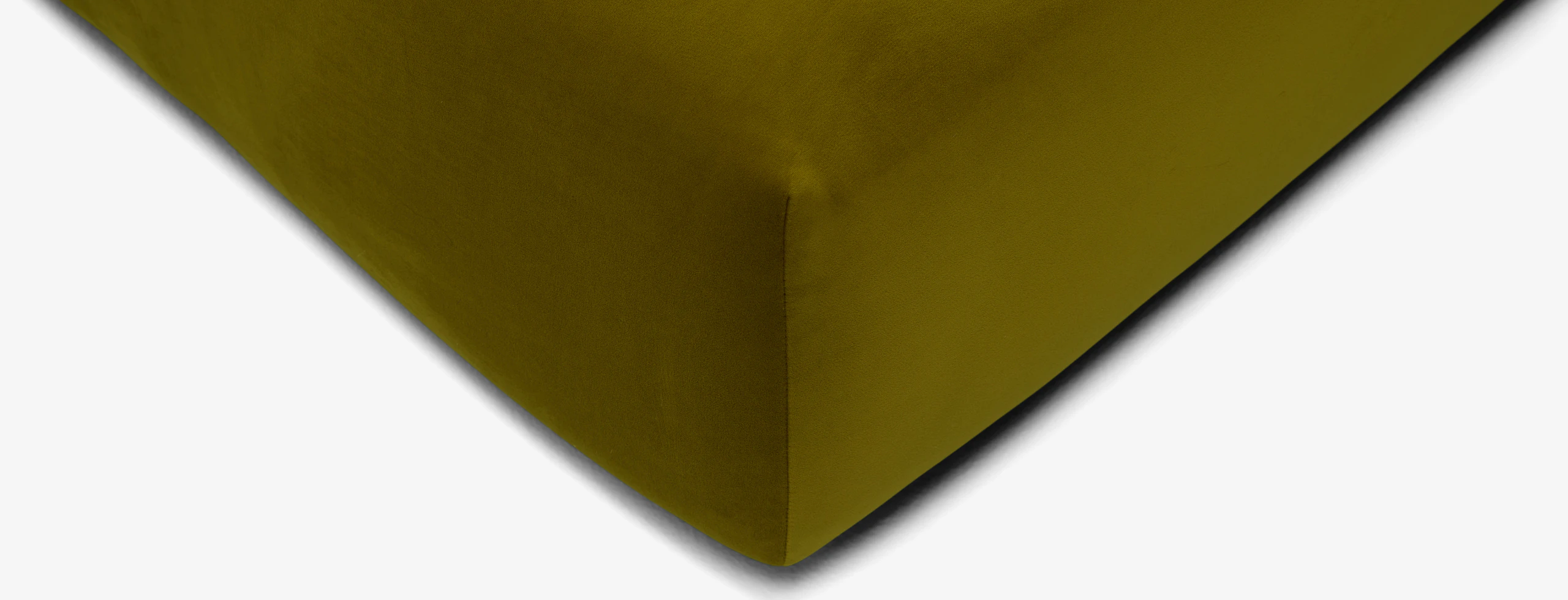 Carin Corner Chair Royale Apple