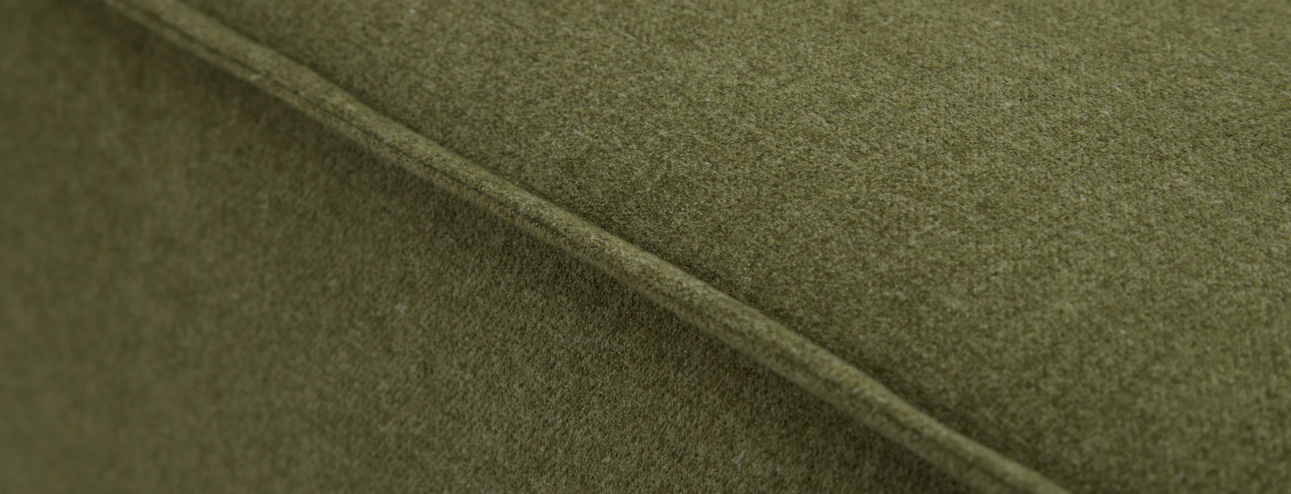 Camden Single Arm Chair Faithful Olive