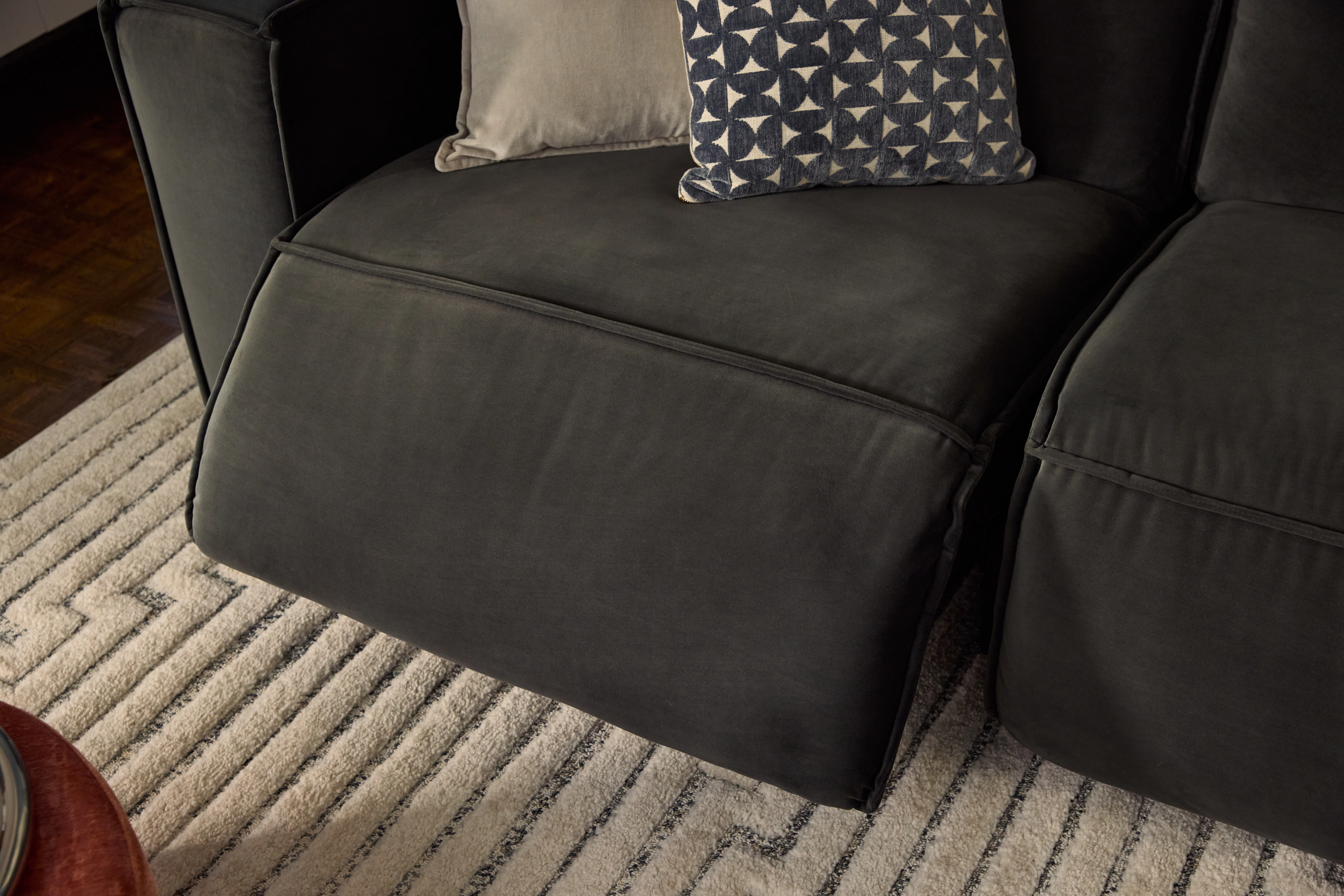 Camden Modular Reclining Pieces Sofa Royale Gunmetal