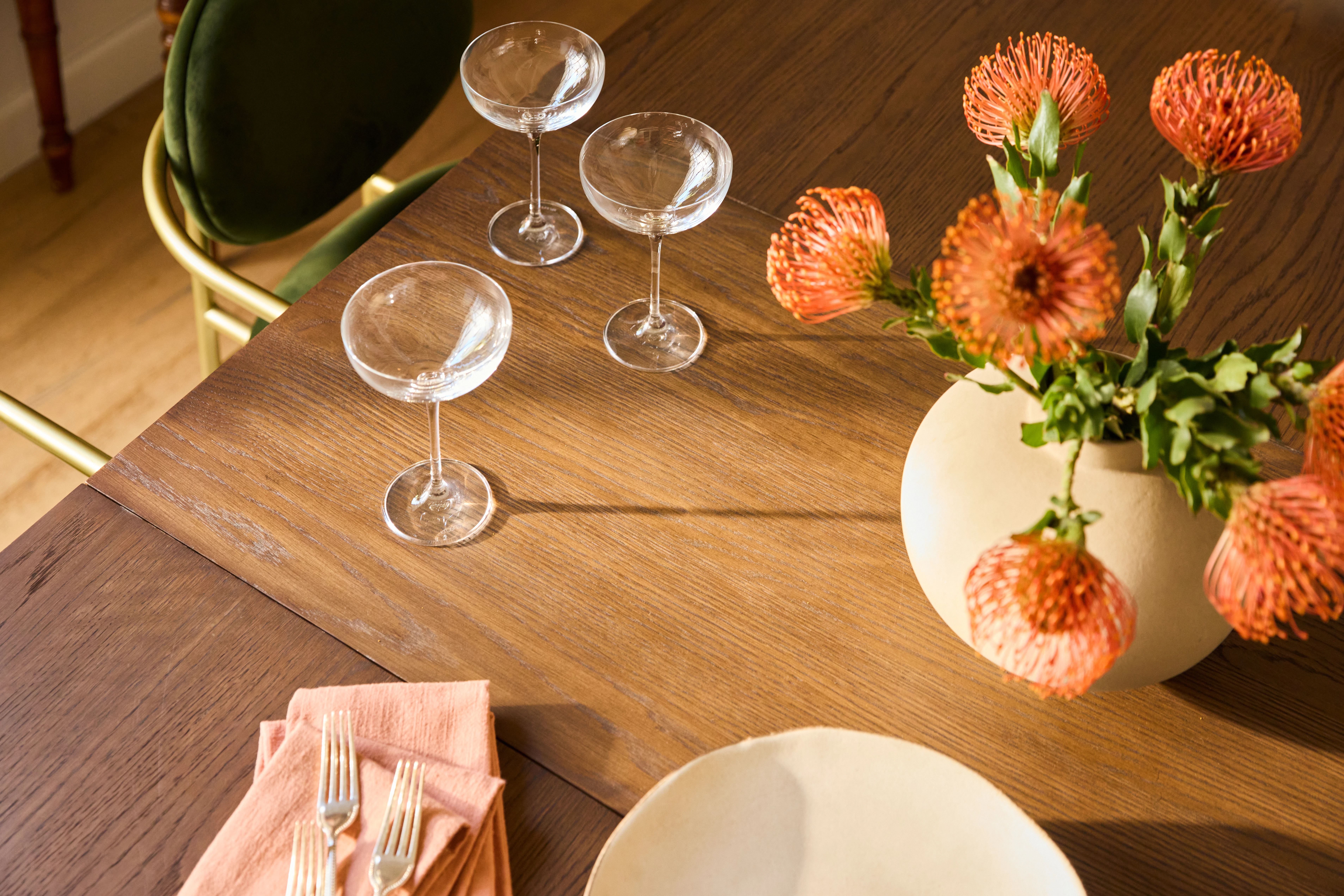 Mave Expandable Dining Table