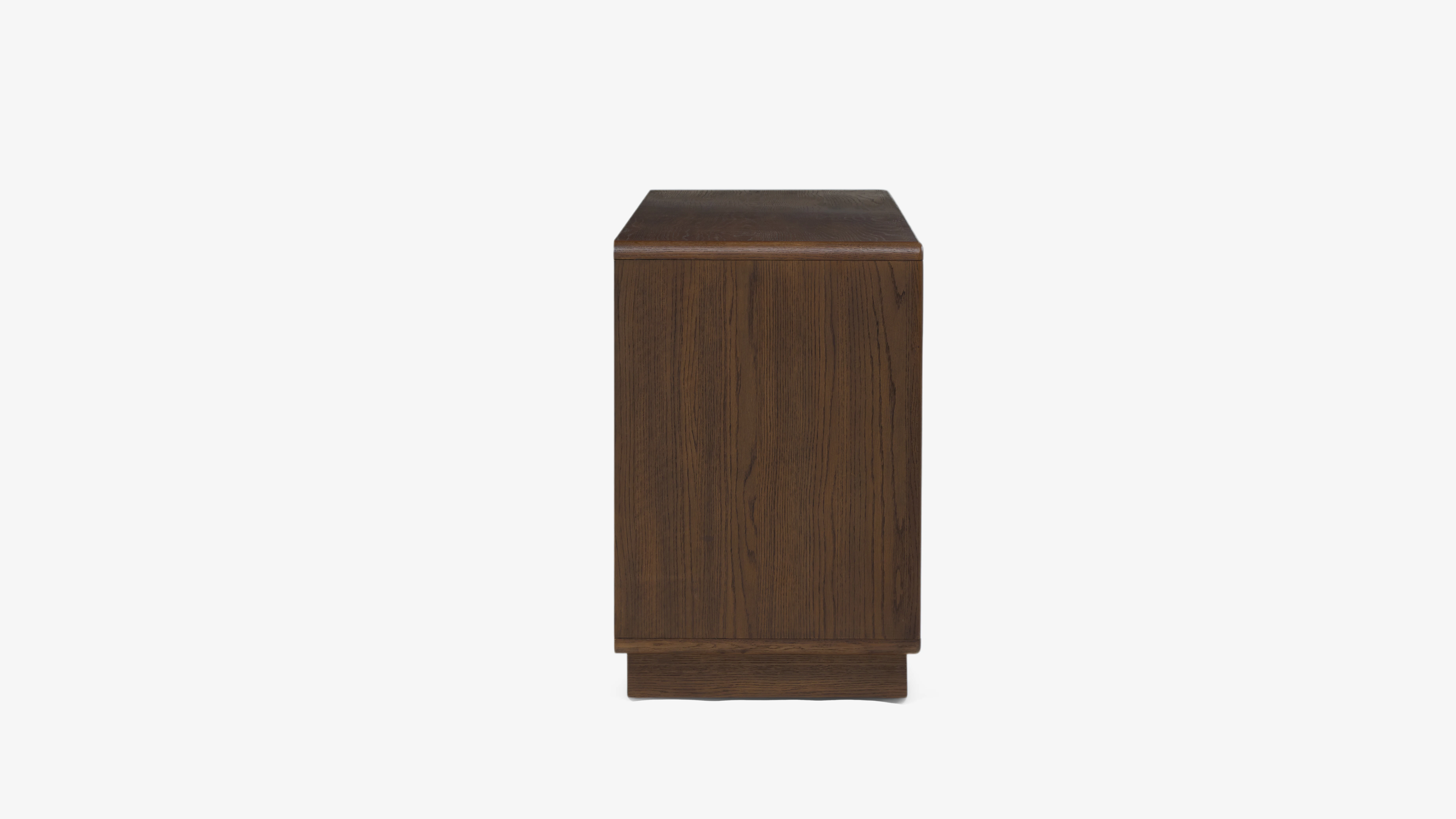 Maya Dresser