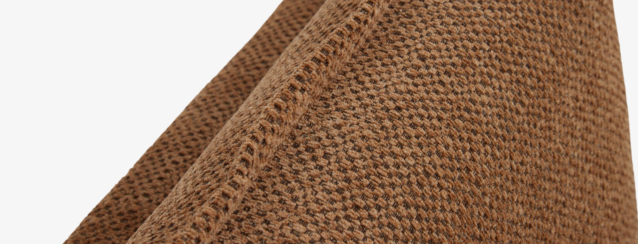 Wilder Armless Telly Sienna