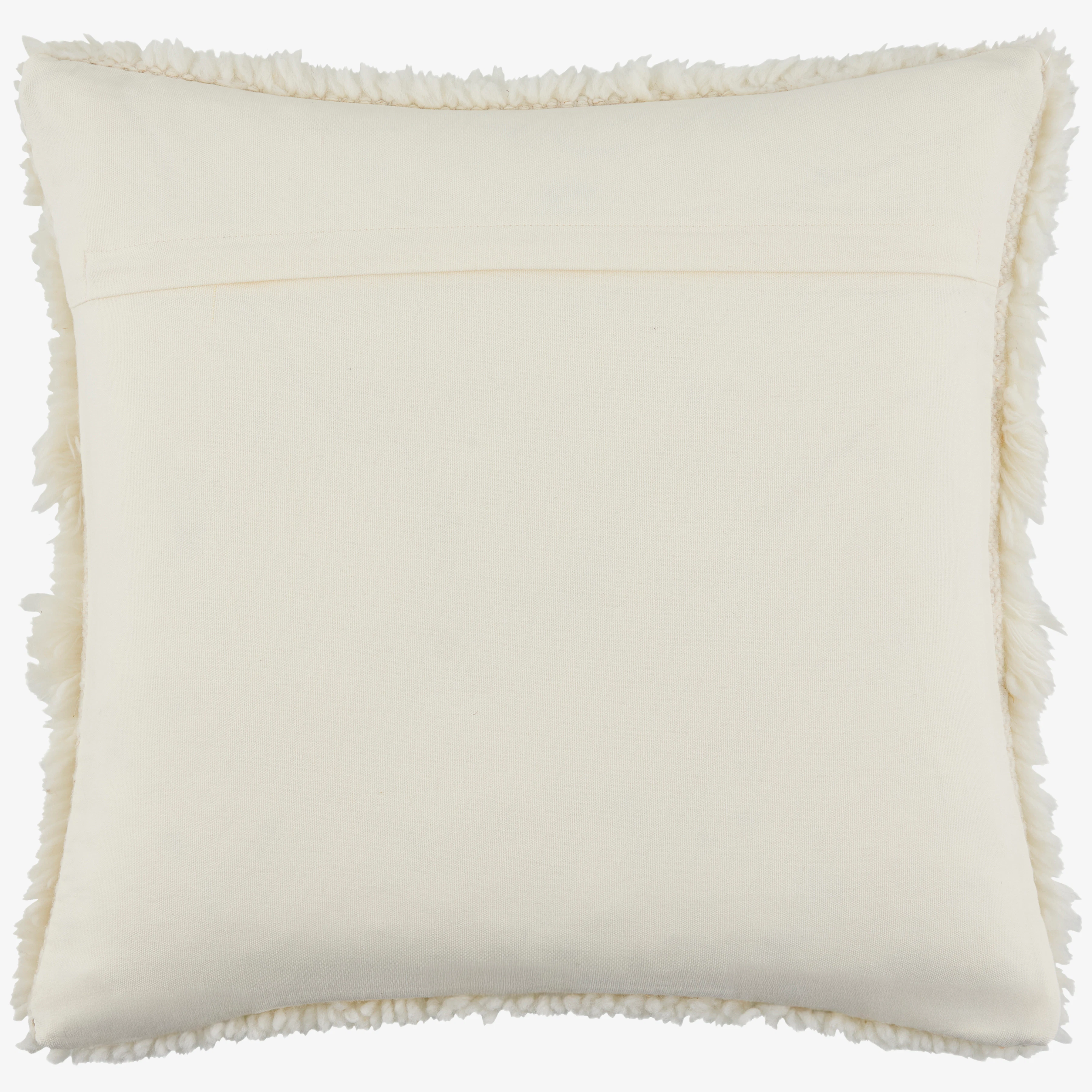 Luca Pillow