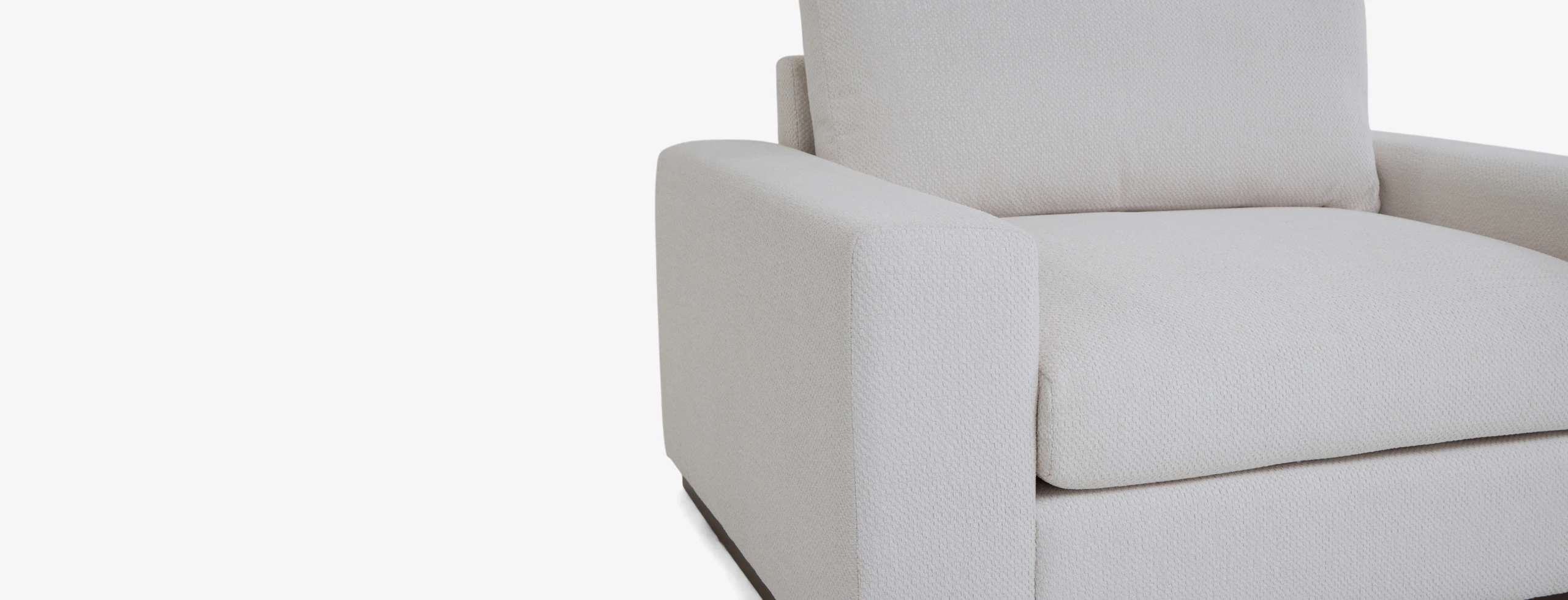 Holt Chair And Half Telly Pearl