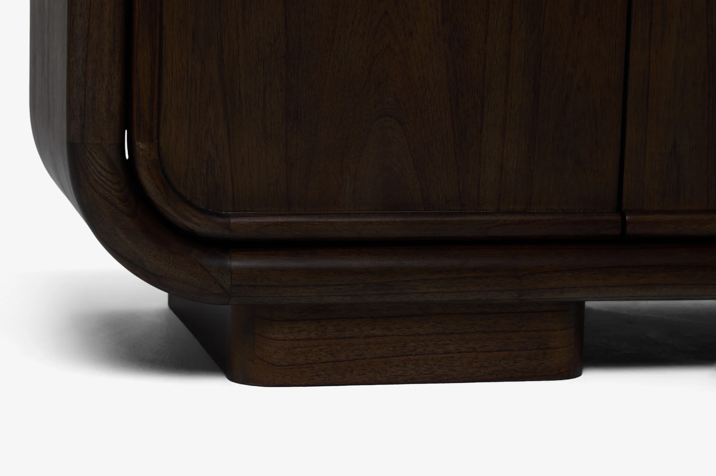 Alina Sideboard