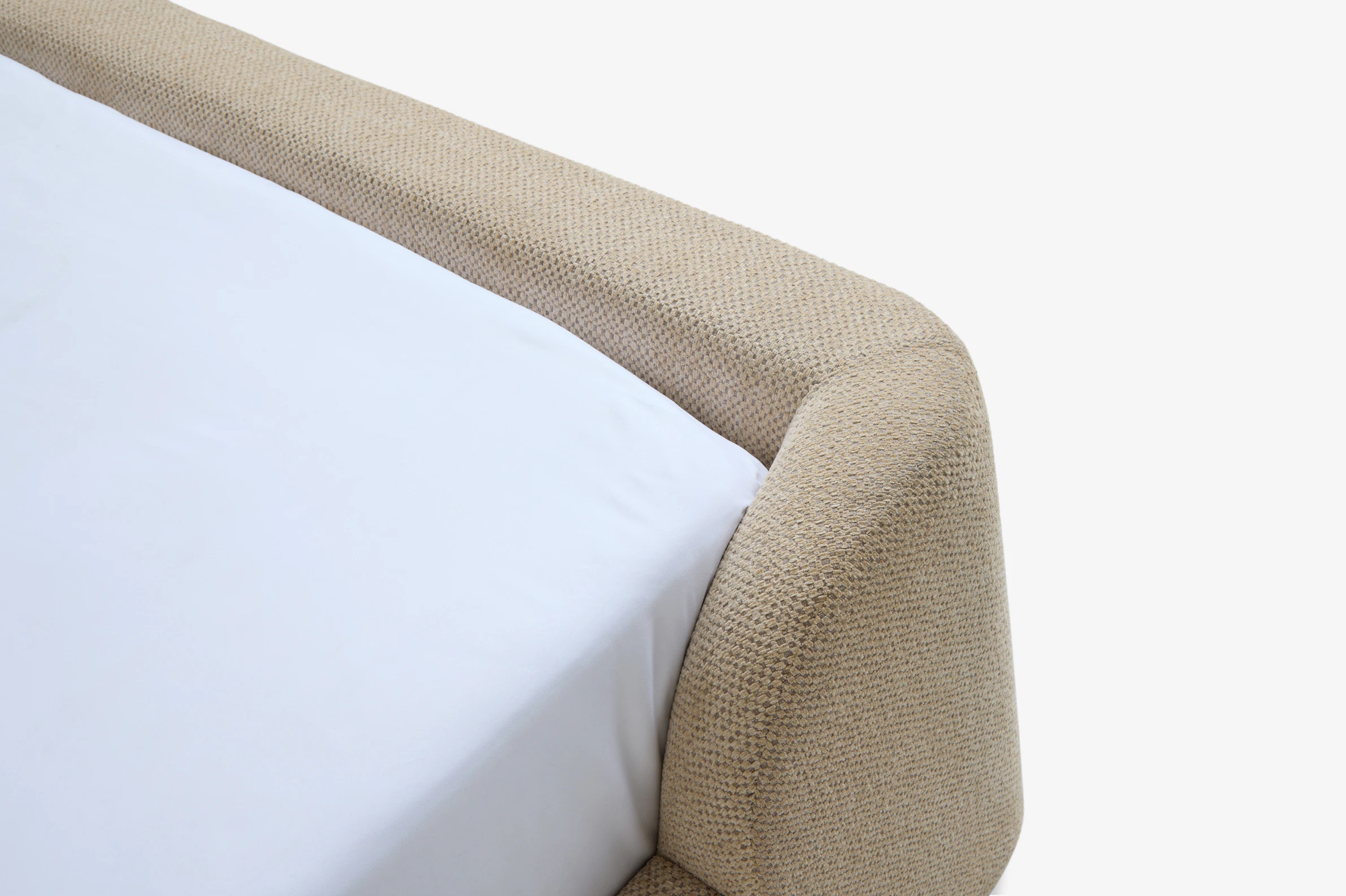 Kaiya Bed Telly Fawn