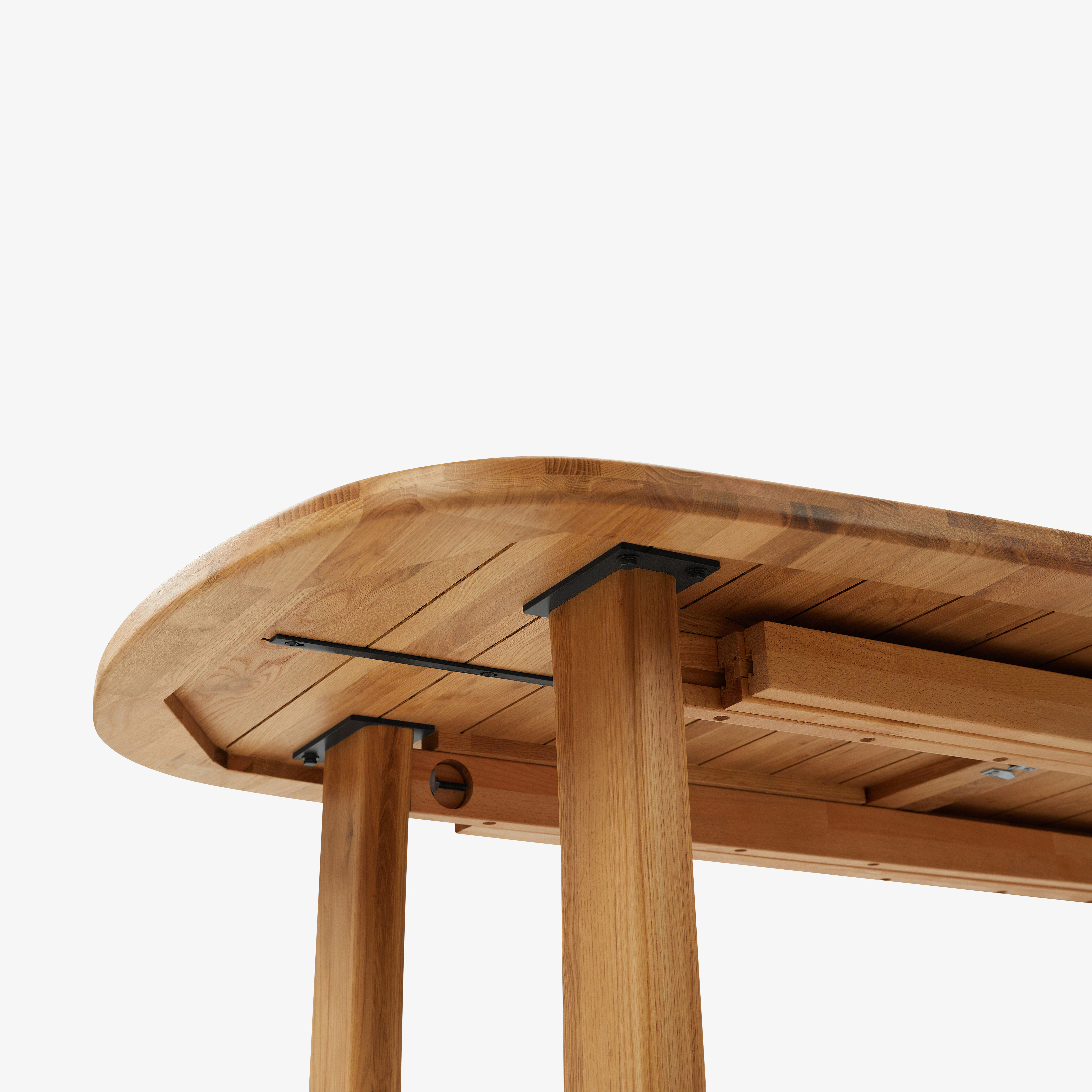 Sevyn Expandable Dining Table Oak