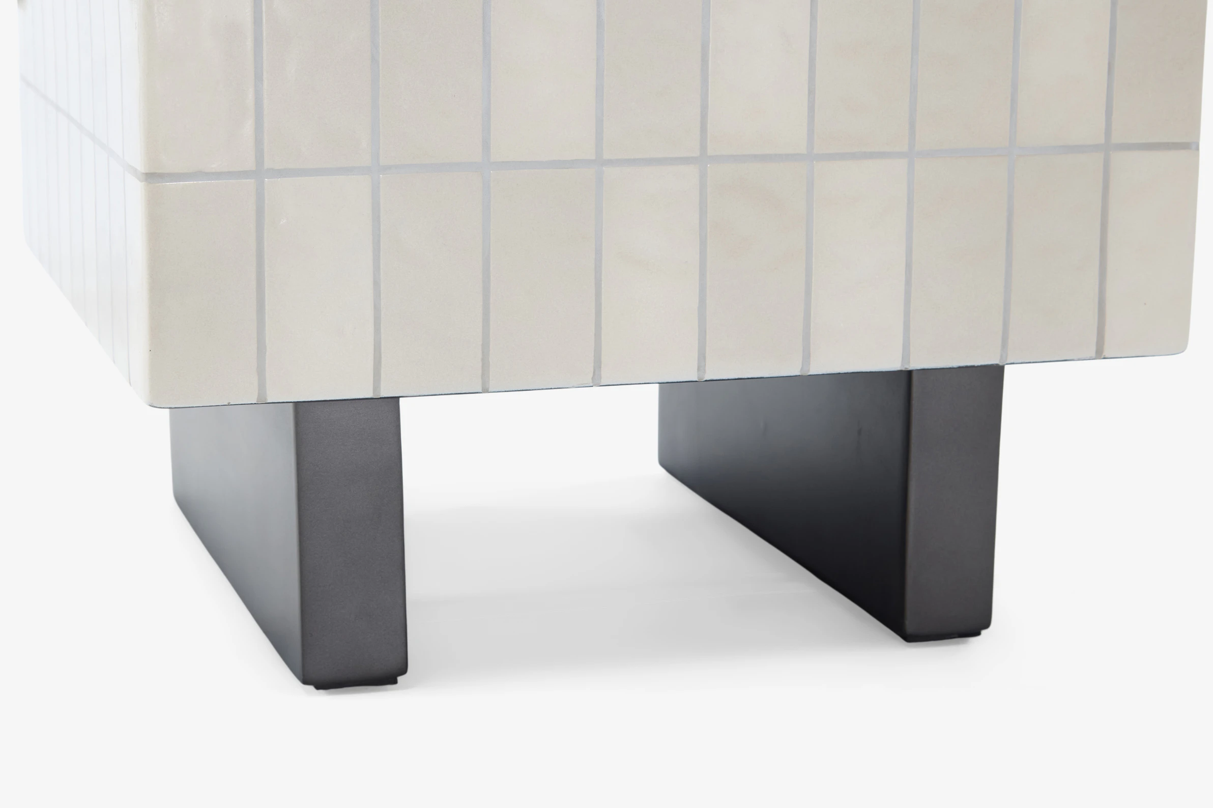 Ferris Outdoor End Table White