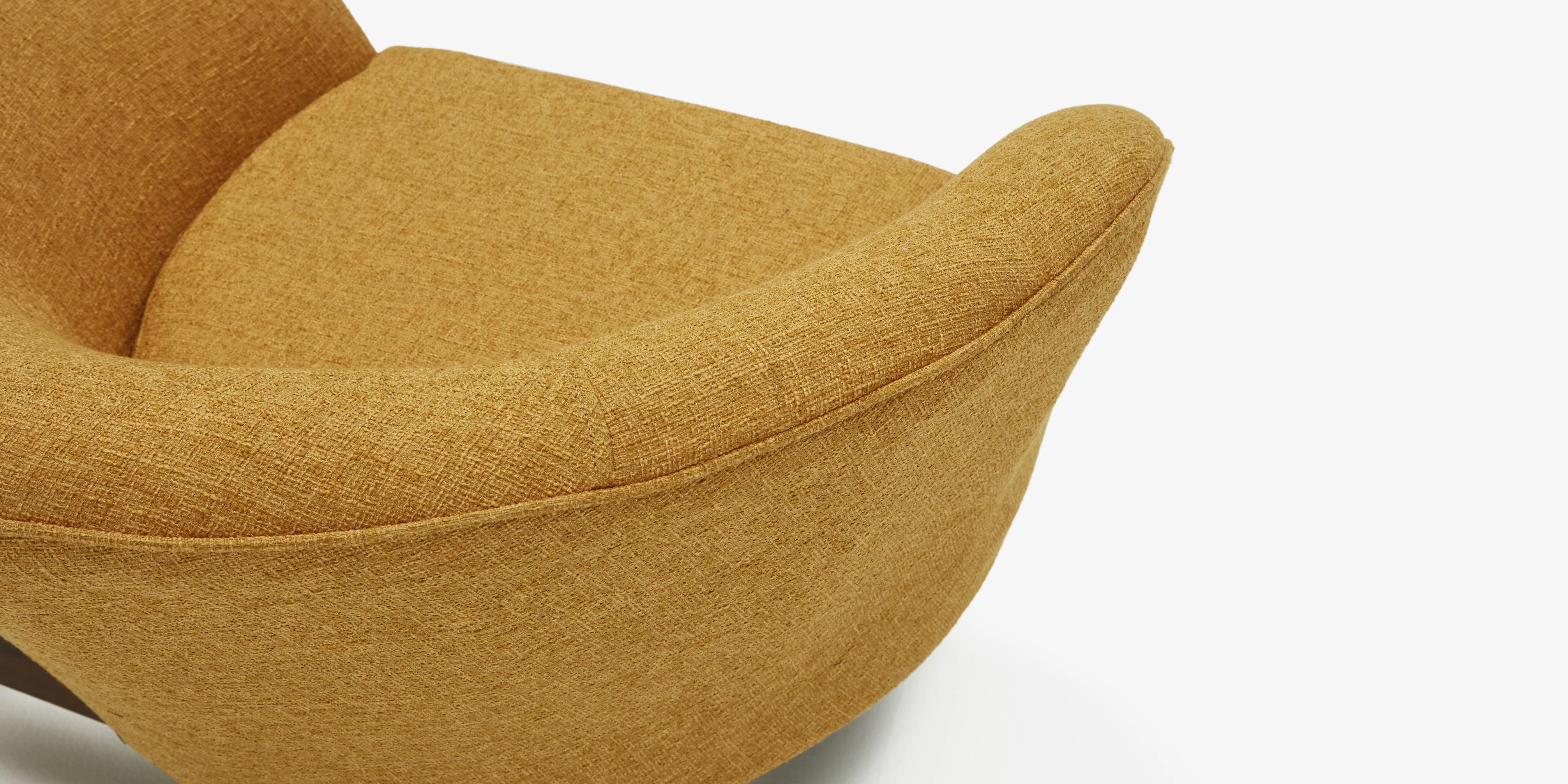 Louie Chair Right Cordova Amber