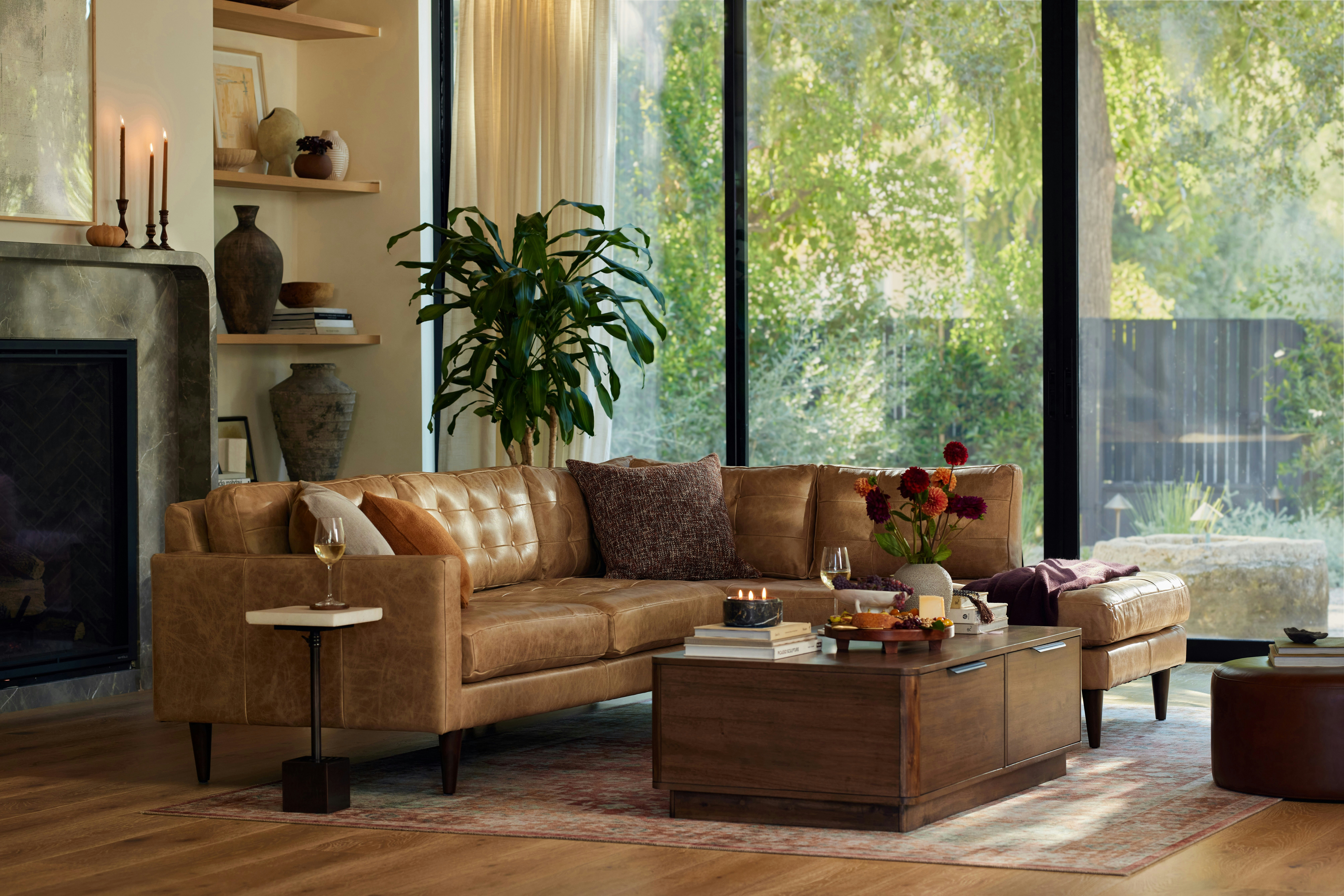 Eliot Leather Sectional Bumper Santiago Bisque copy