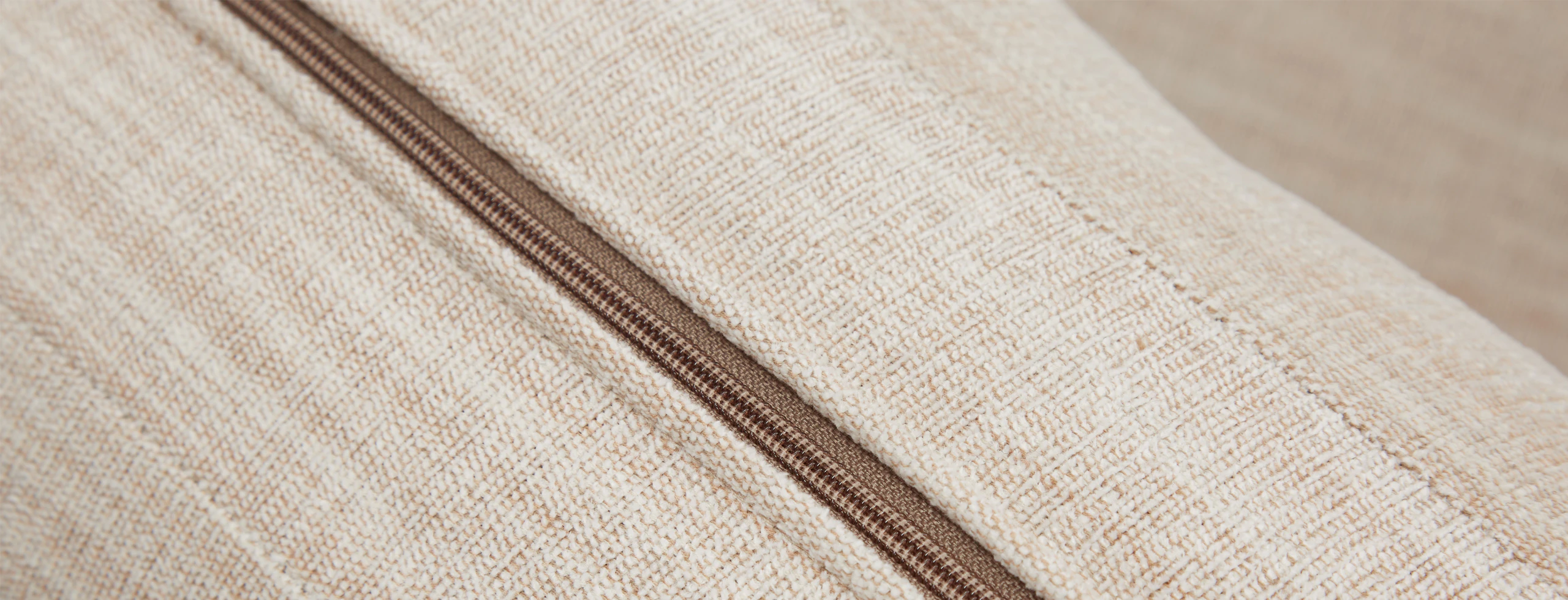 Hopson Swivel Chair Lucky Divine