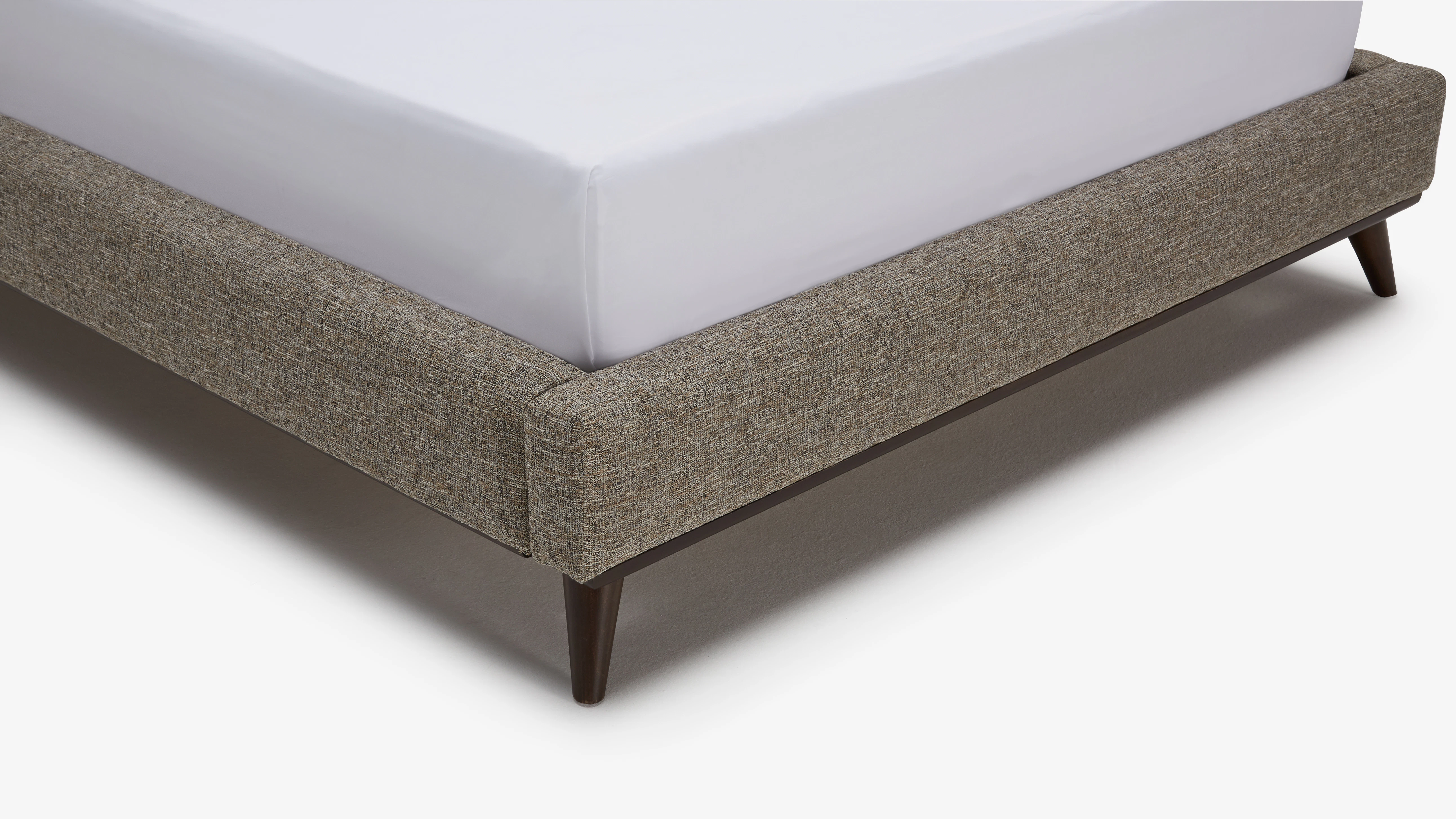 Hughes Bed Cordova Mineral