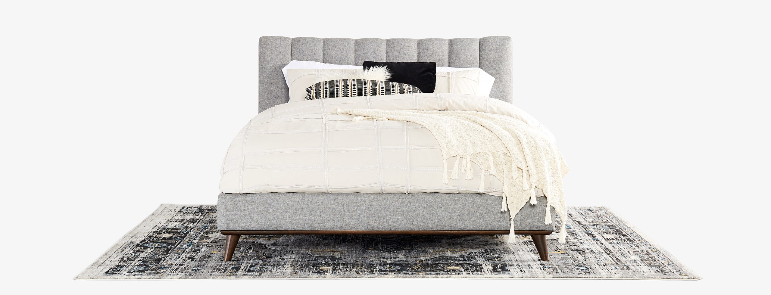 Hughes Bed Taylor Felt Grey hero