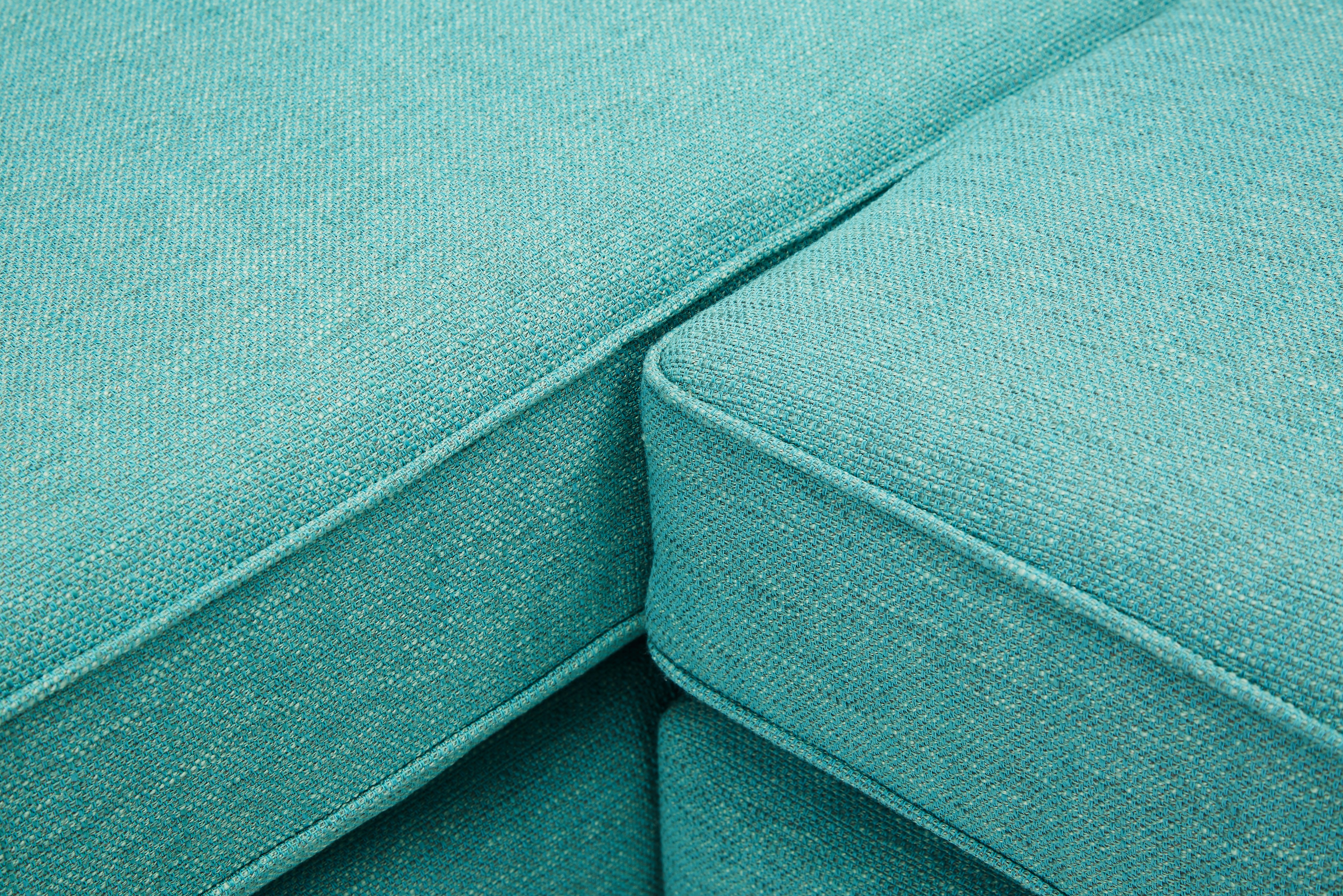 Levi Sectional Notion Thunderbird