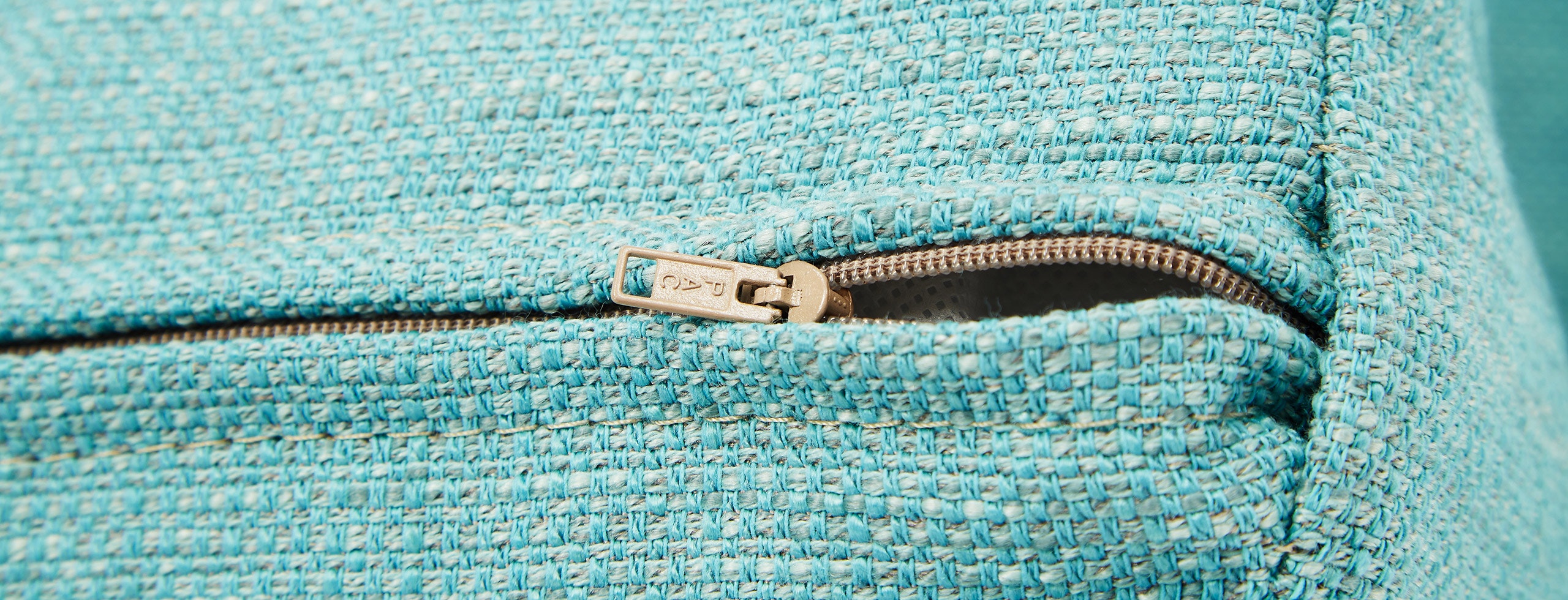 Levi Loveseat Notion Thunderbird