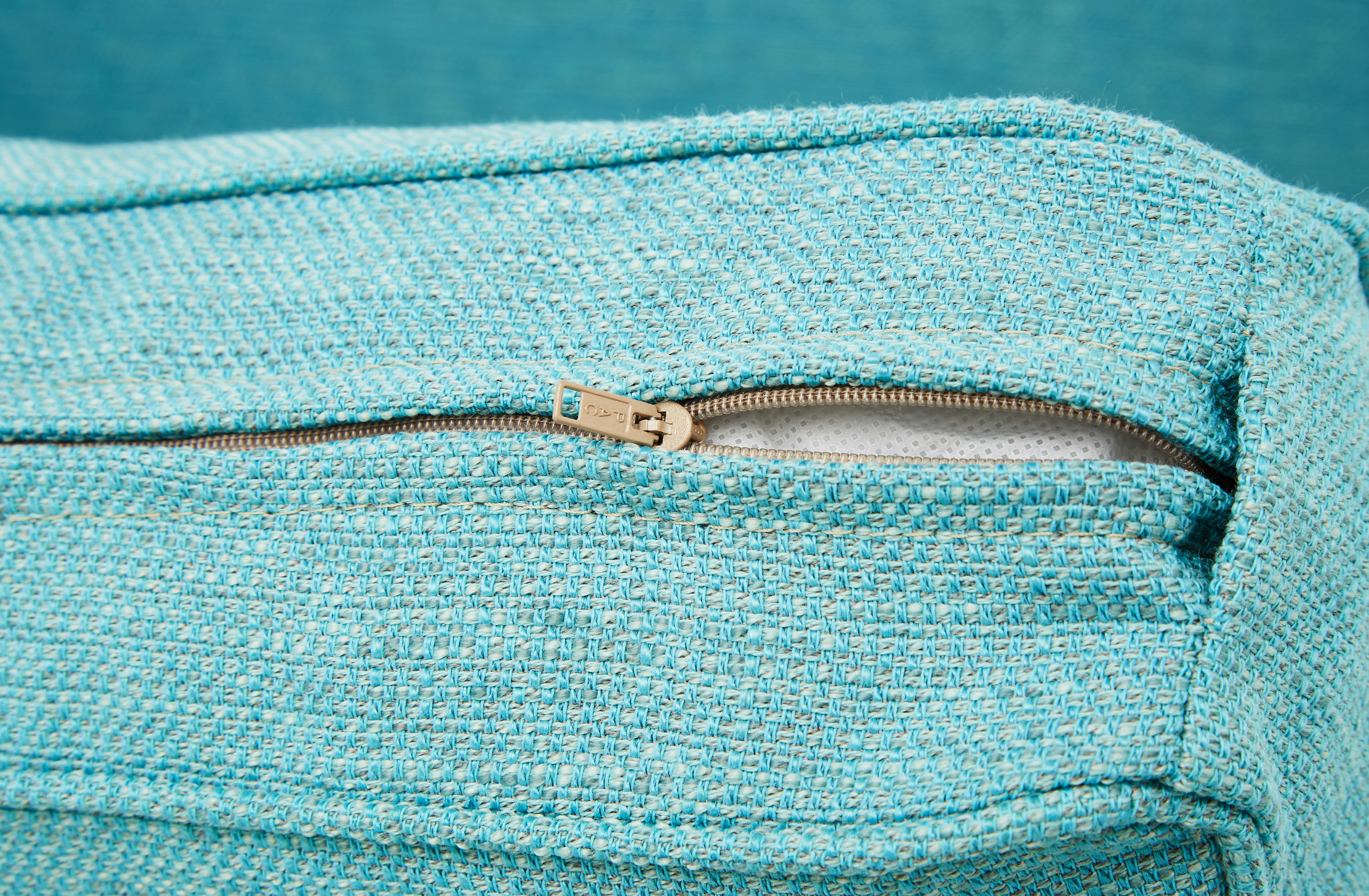 Levi Chair Notion Thunderbird