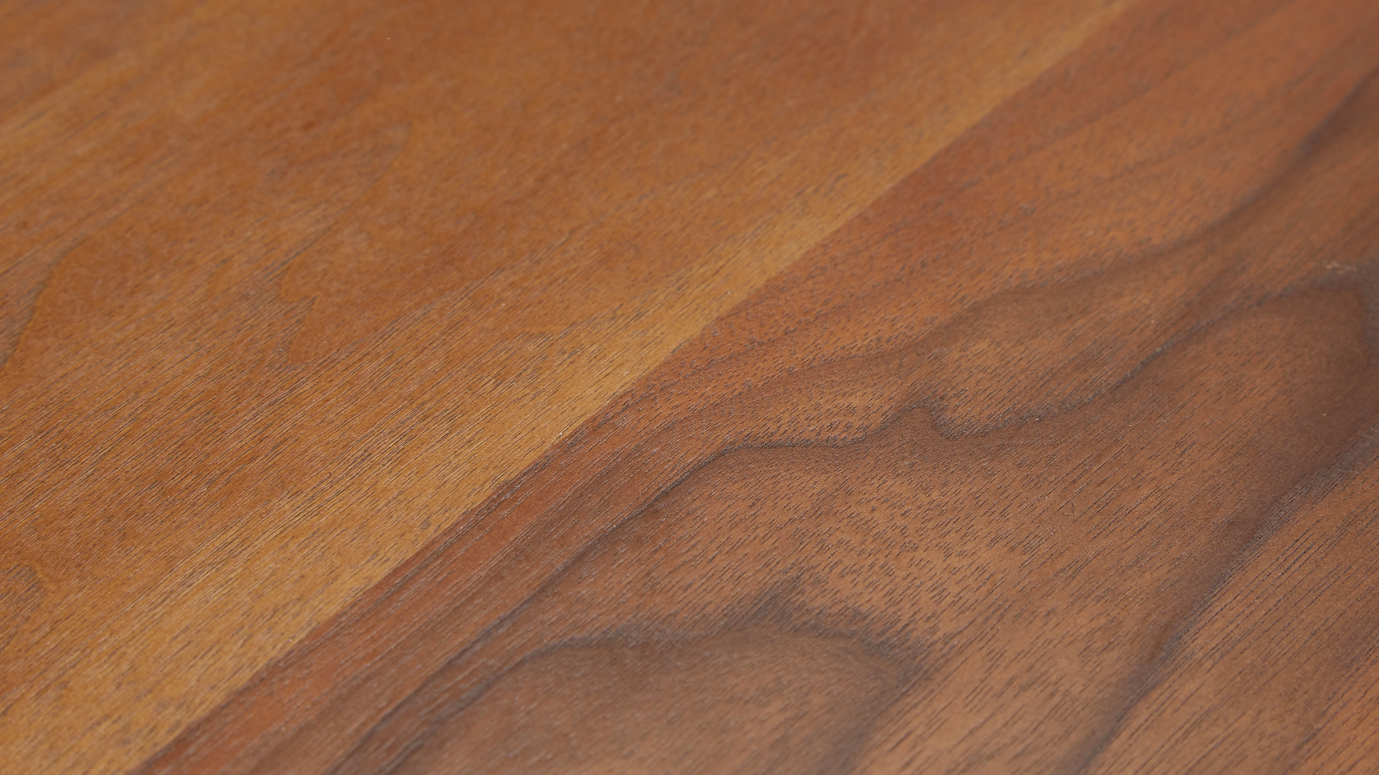 Auden Apartment Console