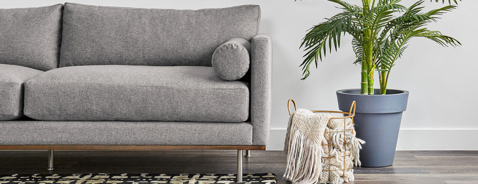 hero delaney sofa7life