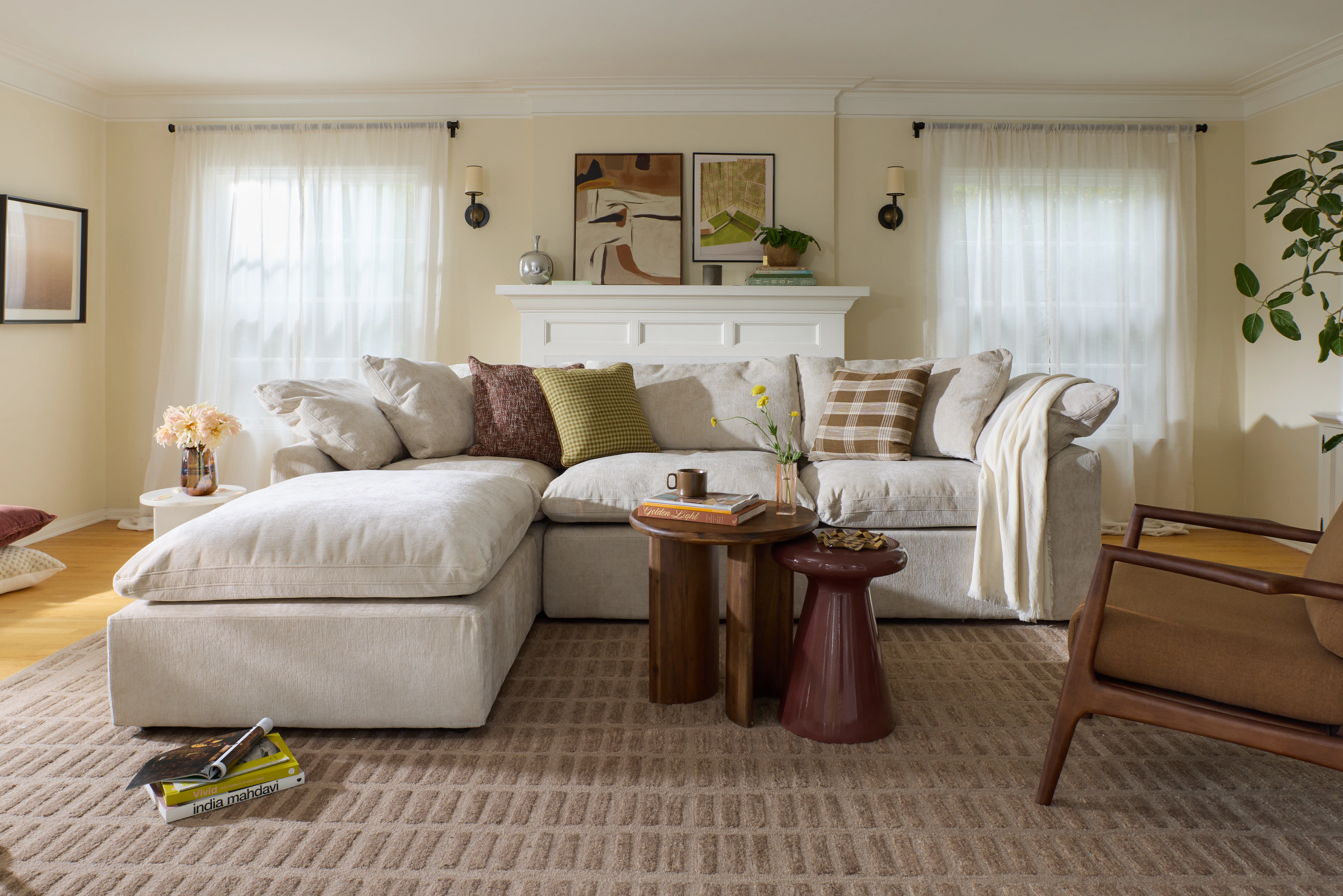 Bryant Modular Sectional Crave Irish Cream