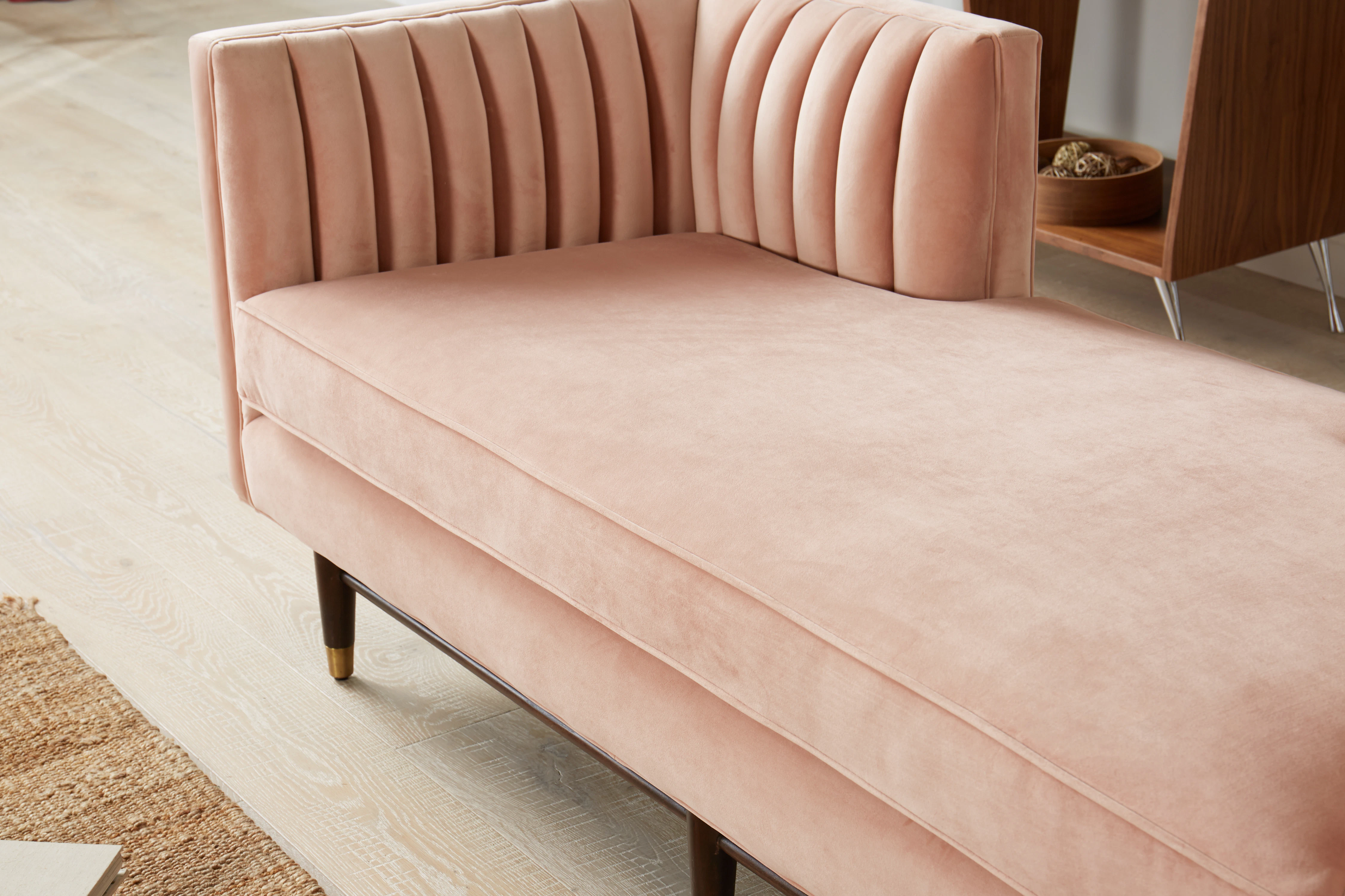 Chelsea Daybed Royale Blush