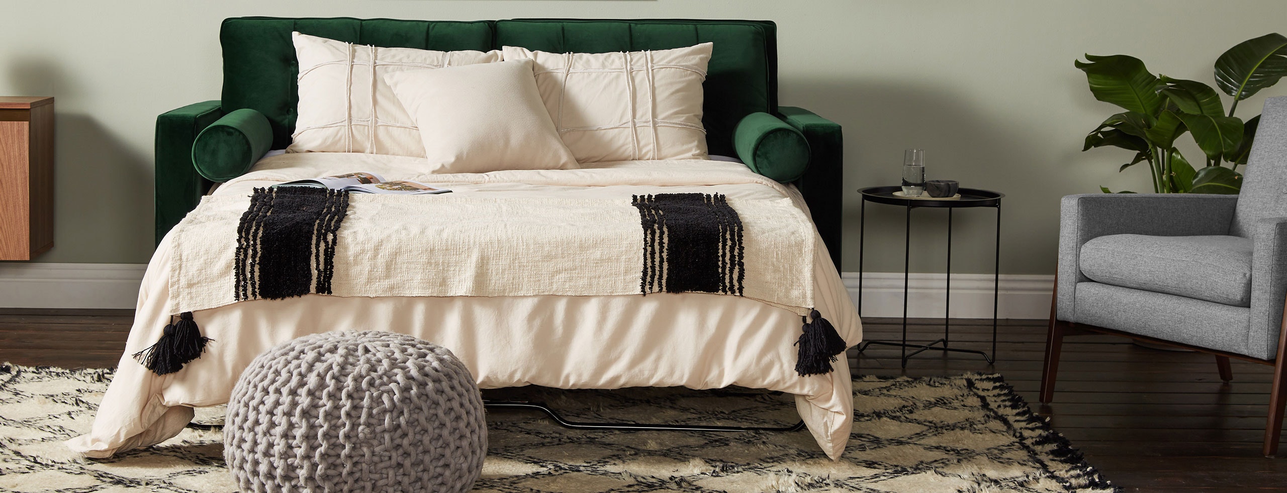 Tufted Slub Black and White Throw