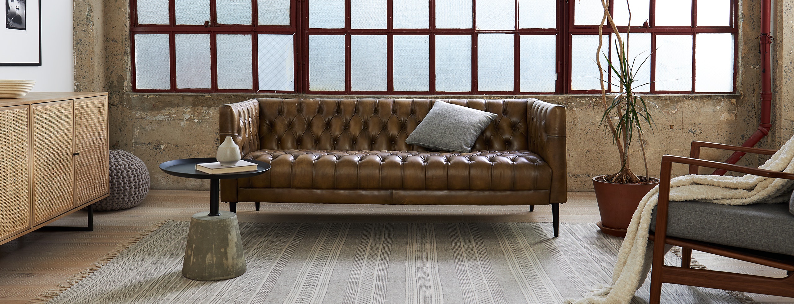 Vaughn Sofa Palermo Coffee