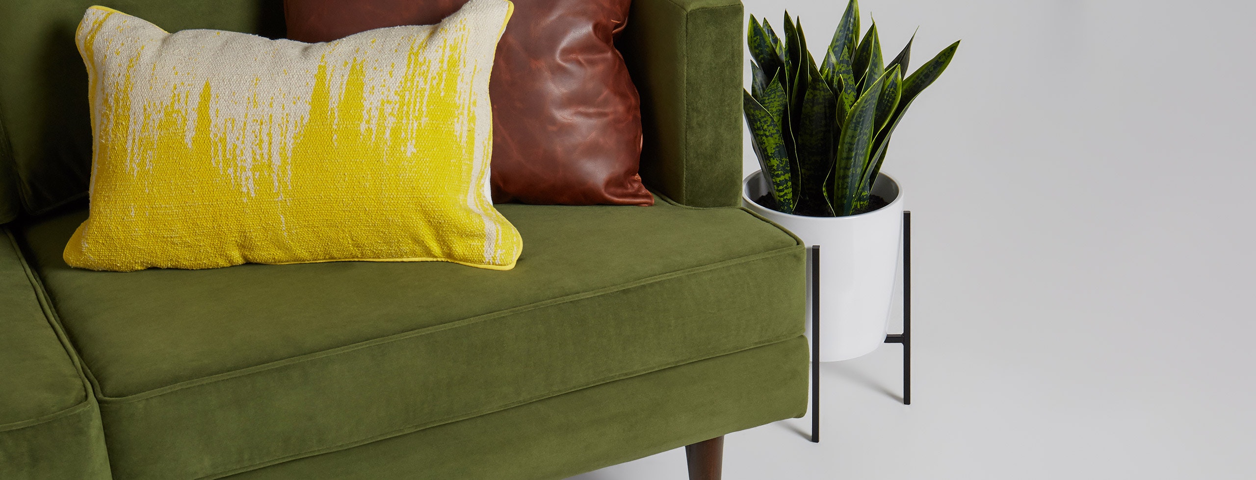 Preston Sofa Bella Forest