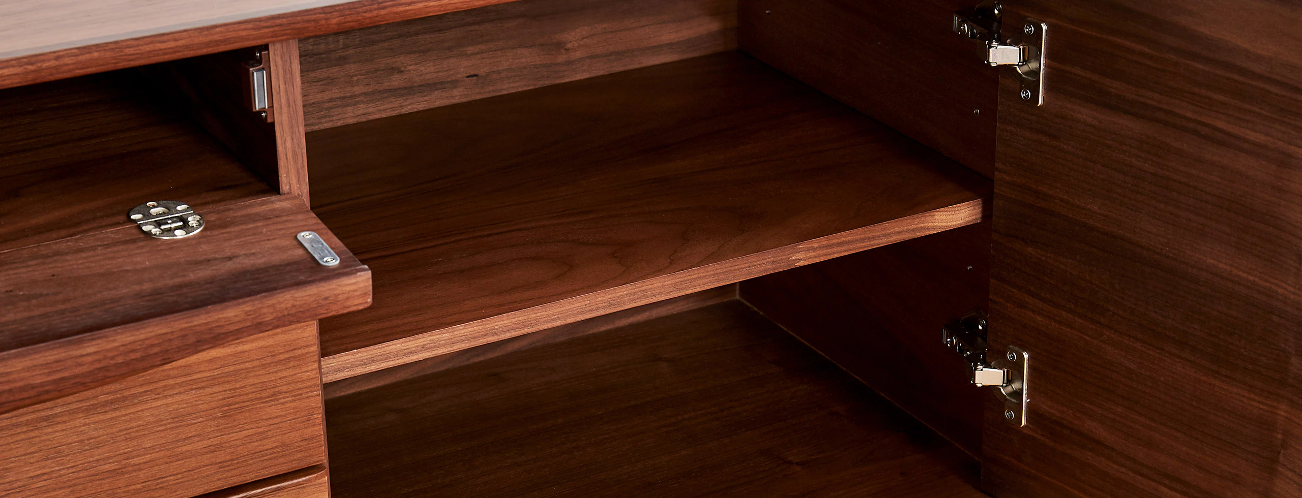 Mckenzie drawer console walnut lastudio hero