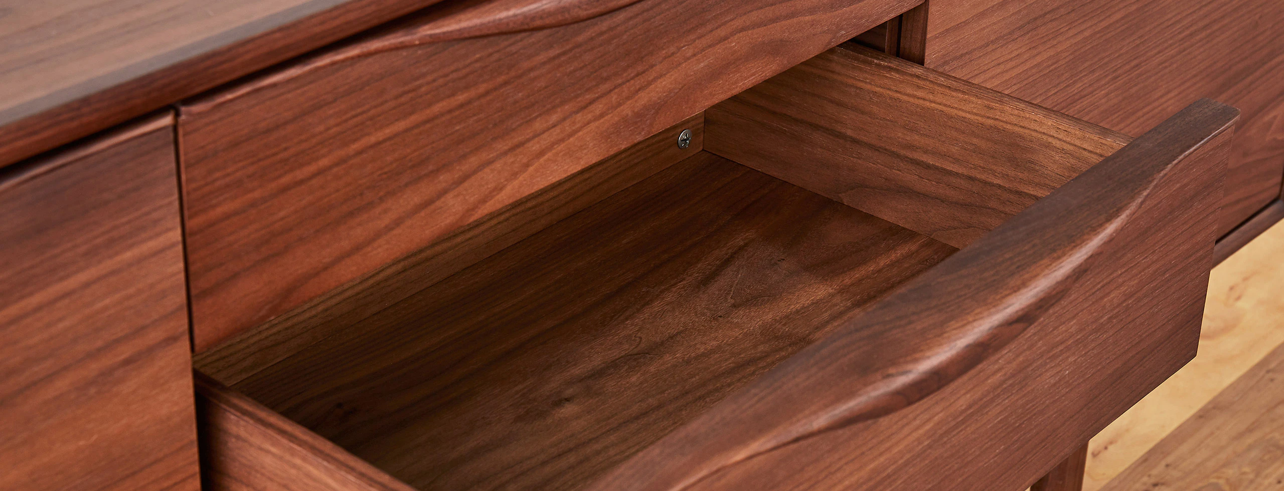 Mckenzie drawer console walnut lastudio hero