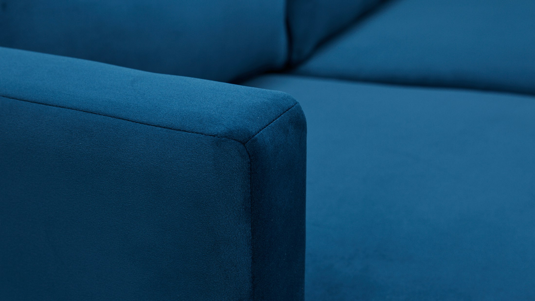 Preston Corner Sectional Royale Cobalt