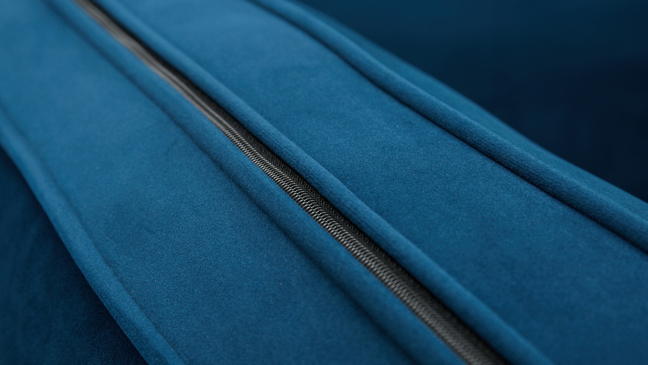 Preston Corner Sectional Royale Cobalt