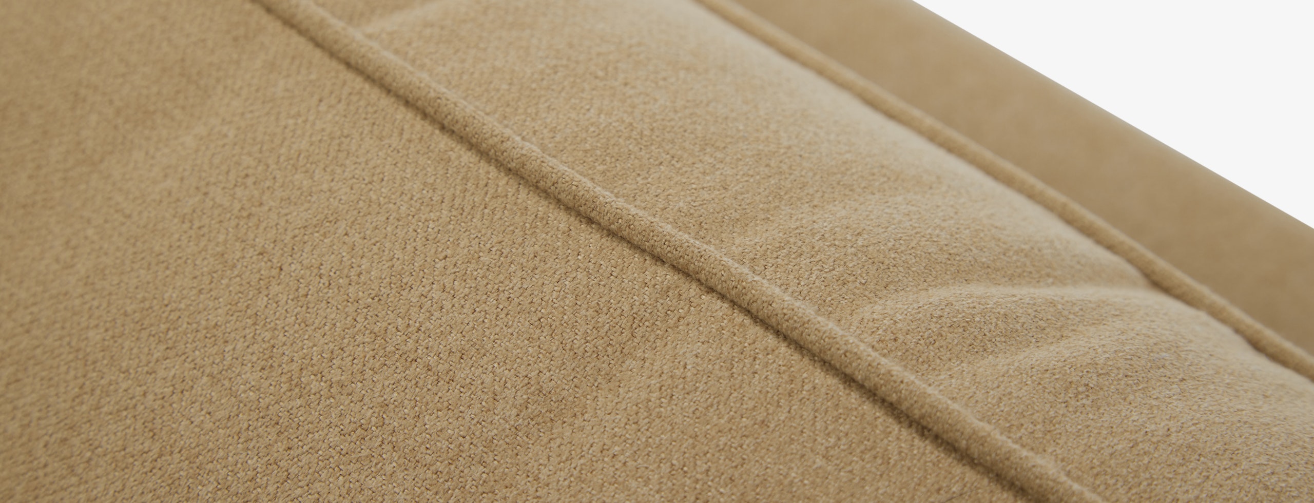 Preston Grand Sofa Faithful Sand