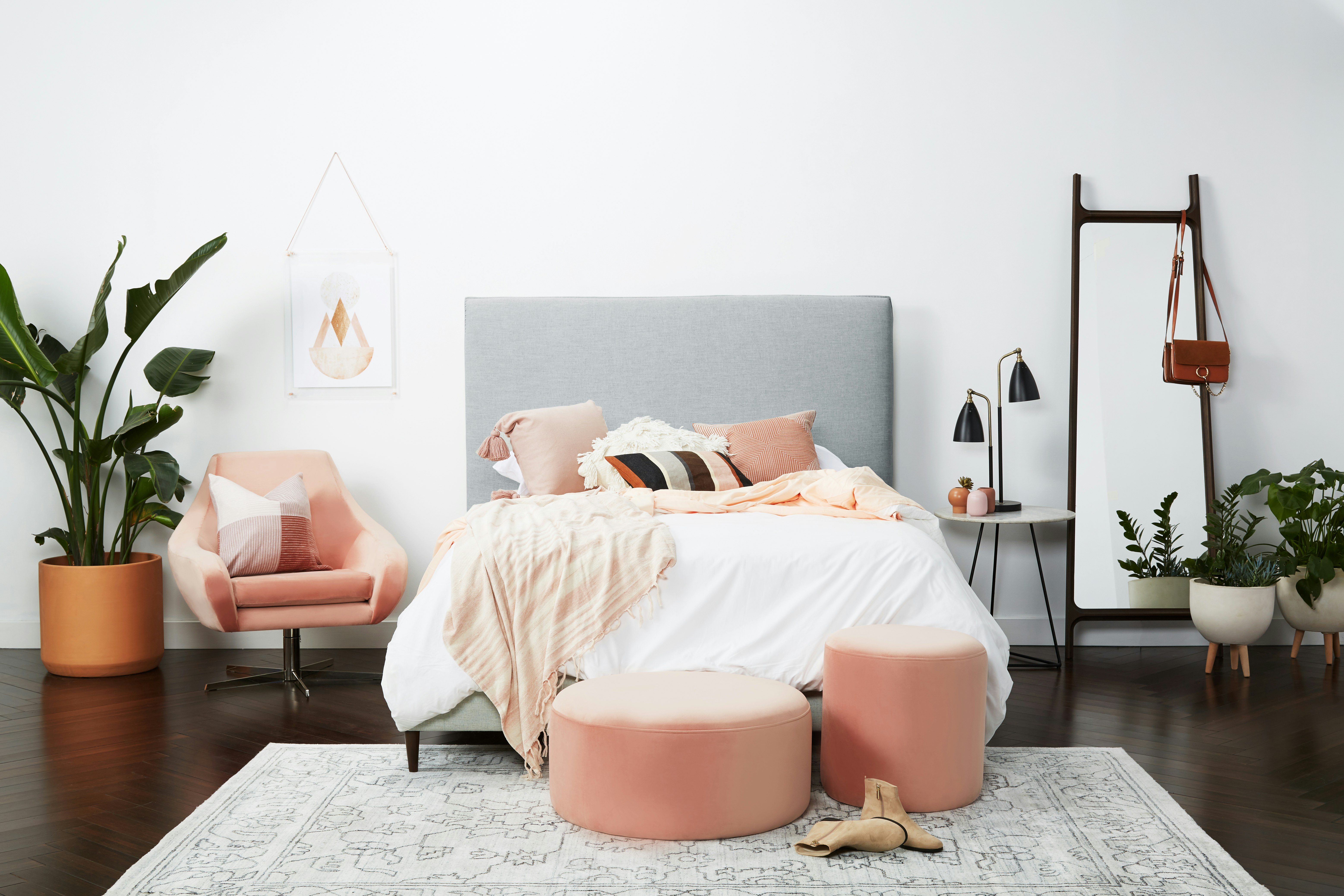 Agnes Bed Origin Mist