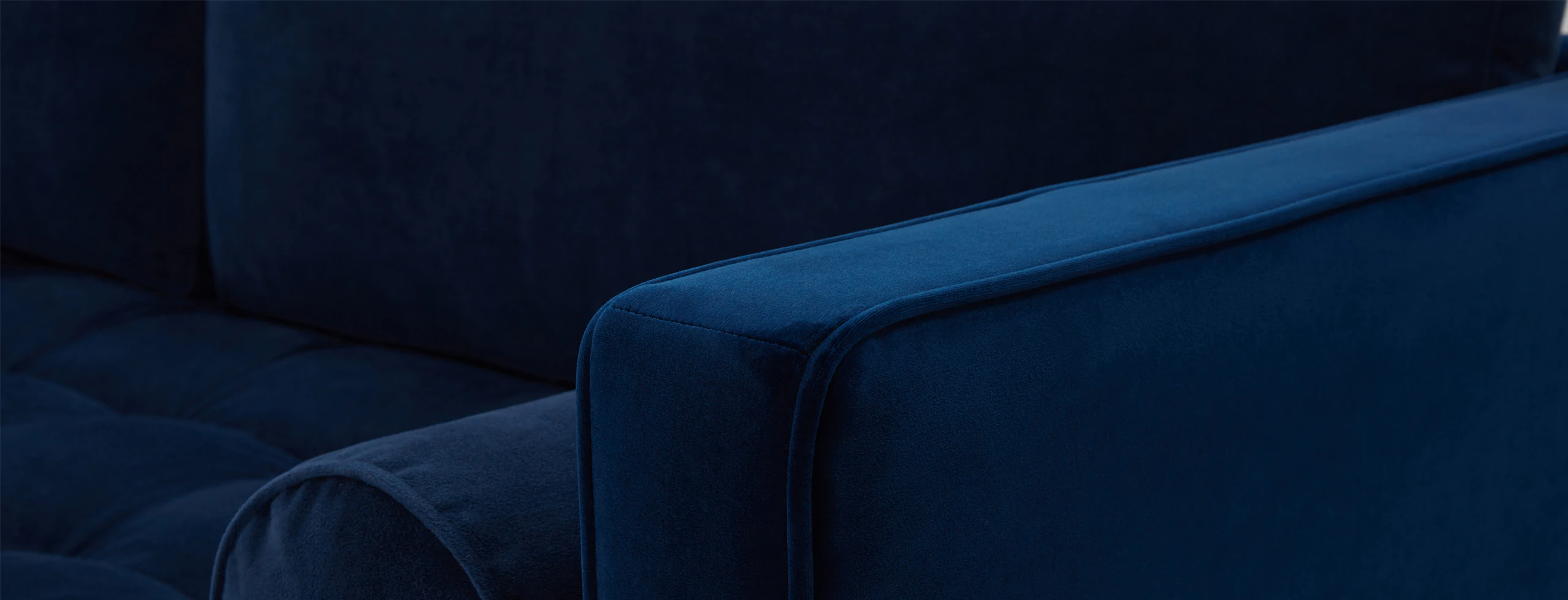 Hero Briar Sofa Royale Cobalt