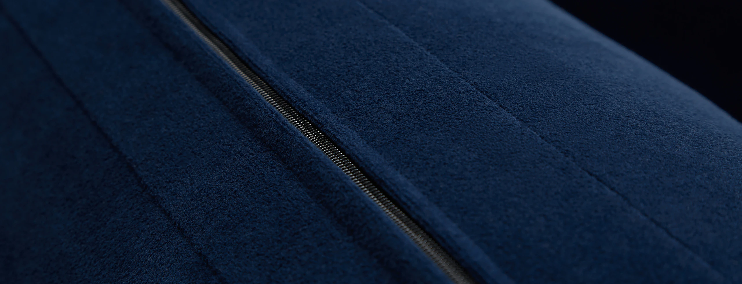 Hero Briar Sofa Royale Cobalt