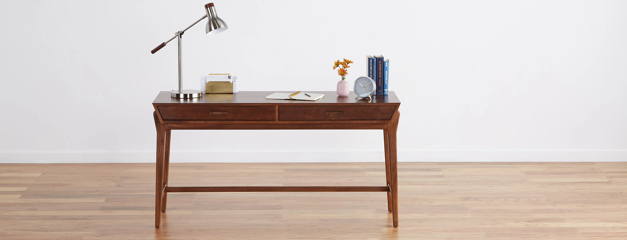 hero wyatt desk