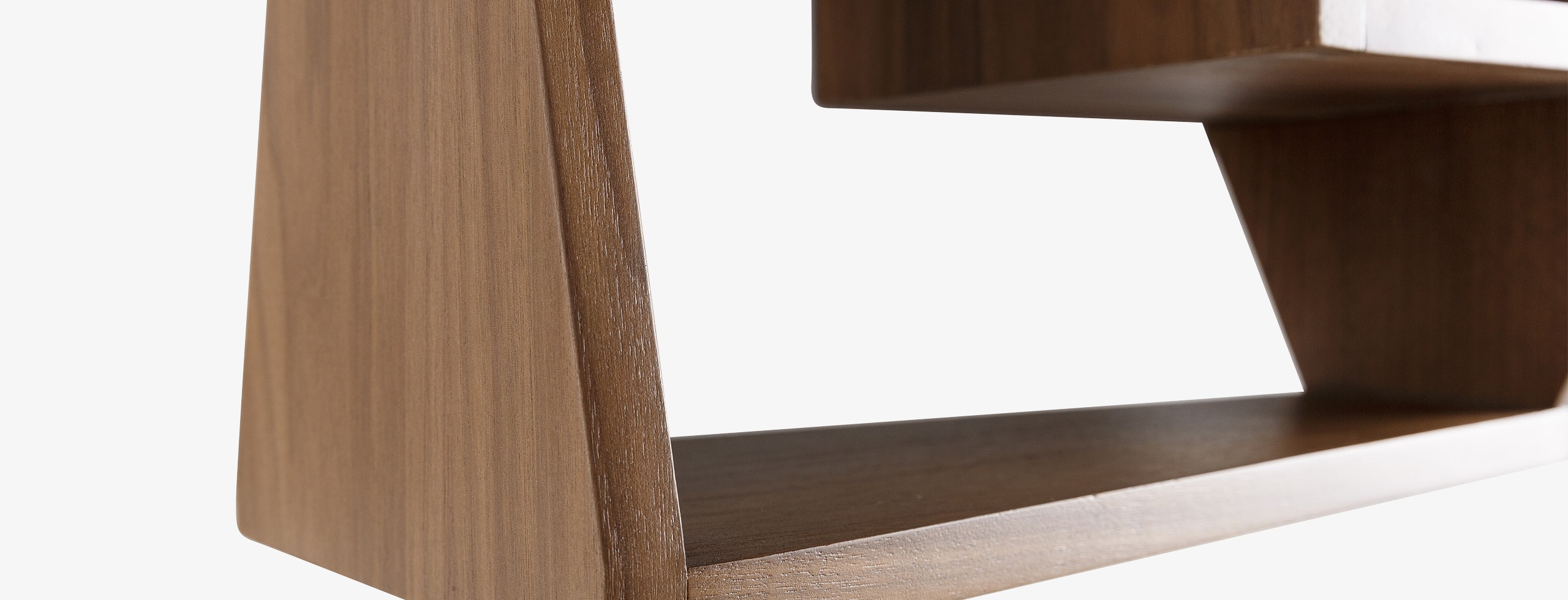 Hero Rigo Shelf Walnut