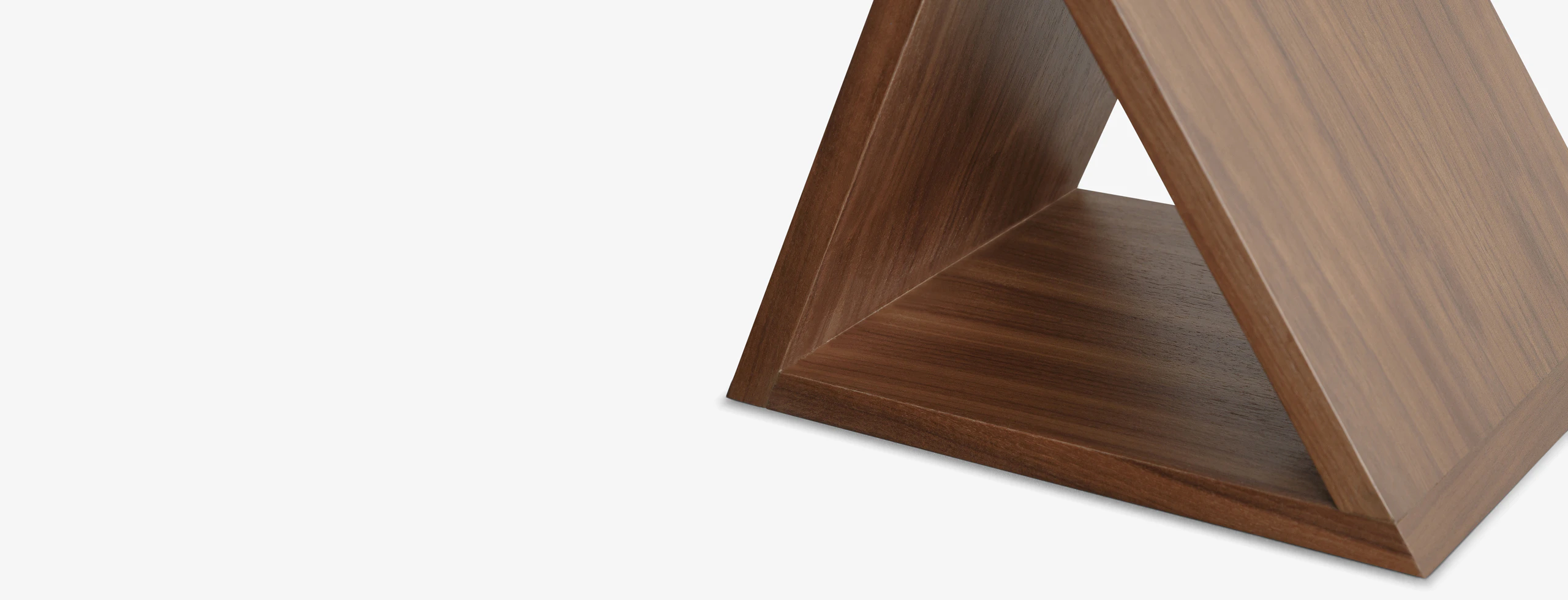 Hero Essie Shelf Walnut