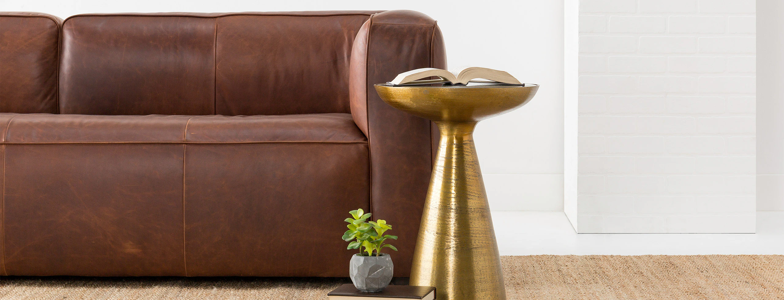 Logan leather sofa lastudio Edit