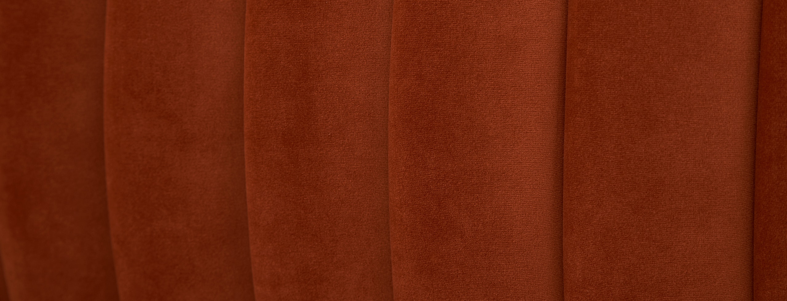 Chelsea Loveseat Royale Hacienda