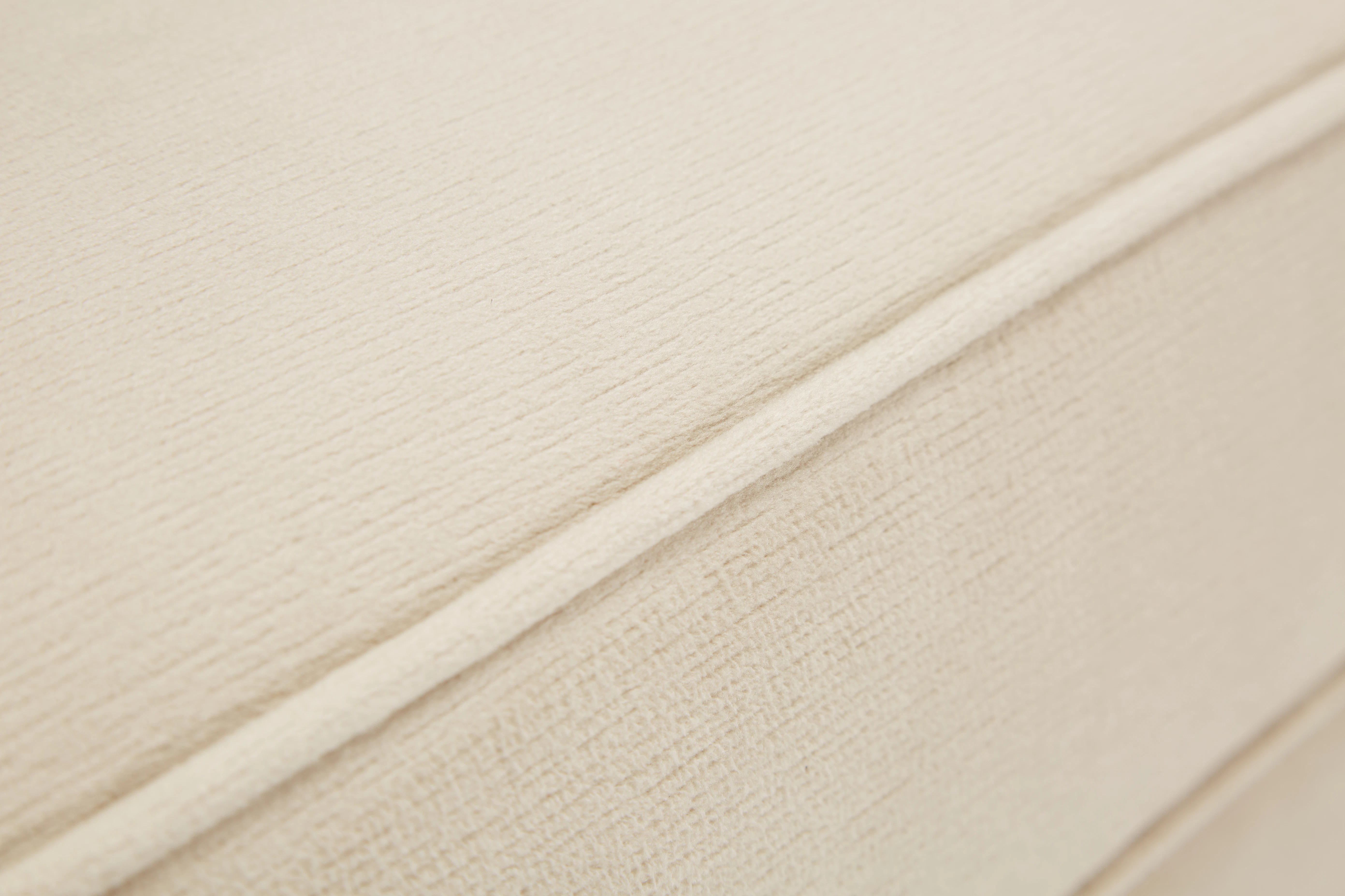Chelsea Apartment Sofa Dunhill Sand