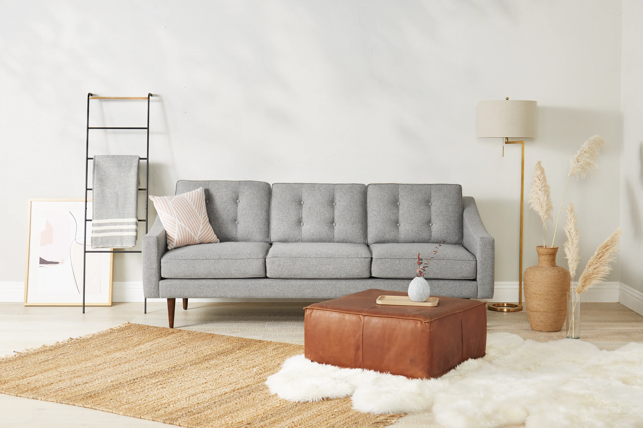 Holloway Sofa Taylor Felt Grey