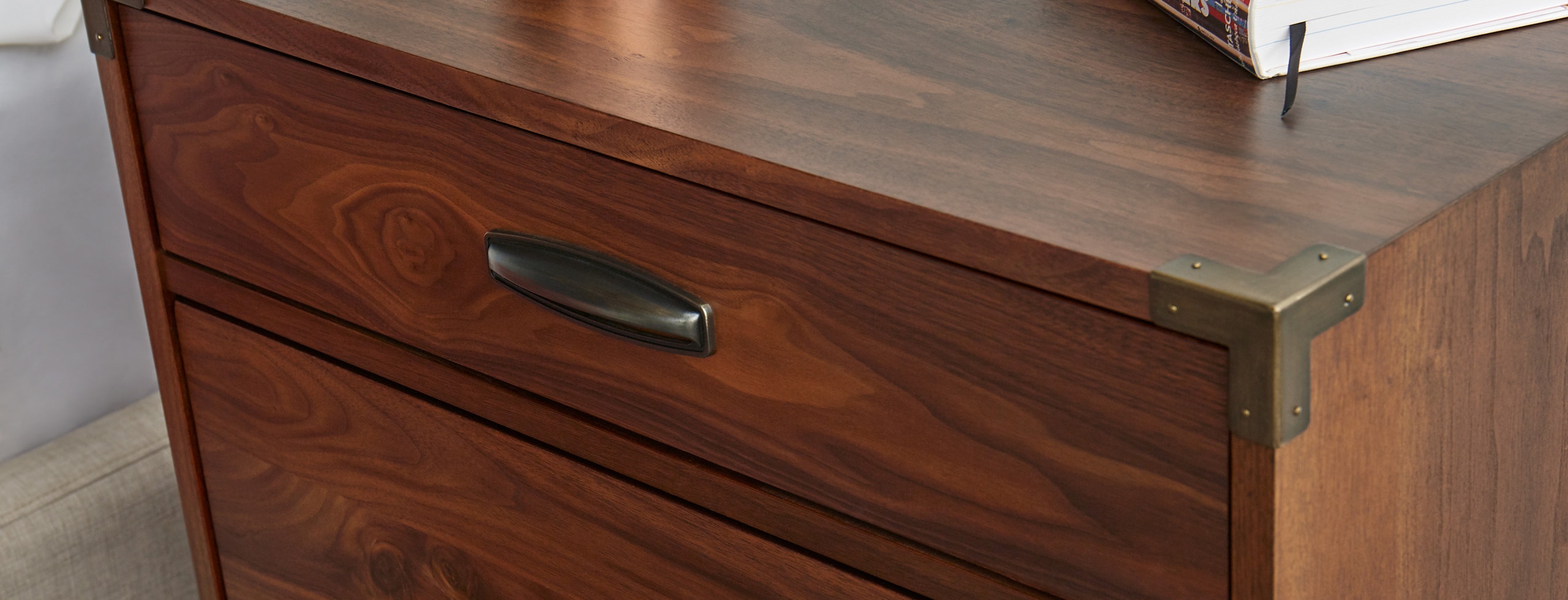 Adler nightstand walnut lastudio web hero