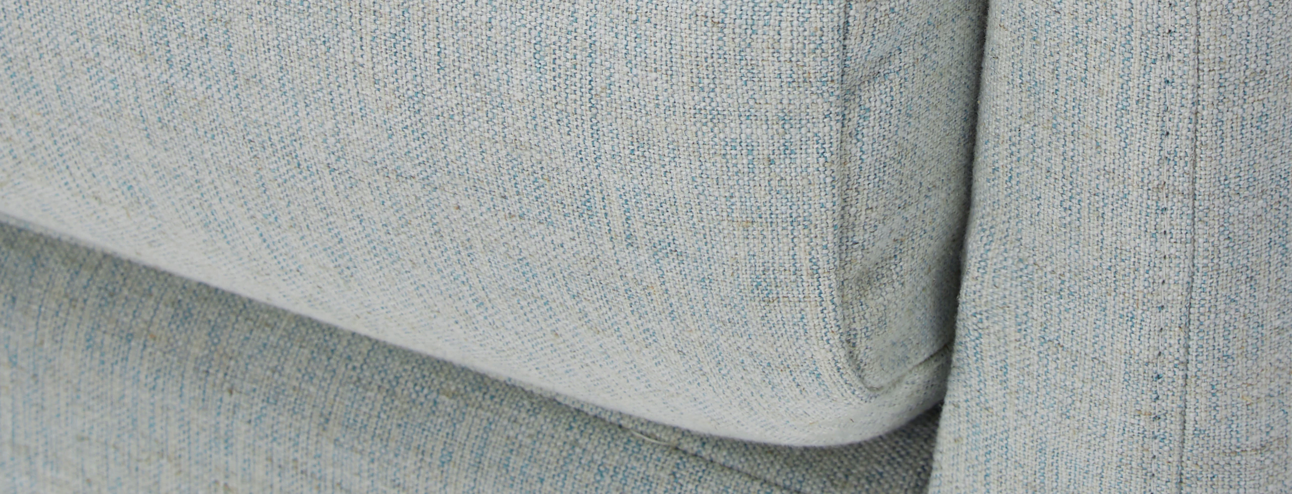 Bates Sofa Origin Mist