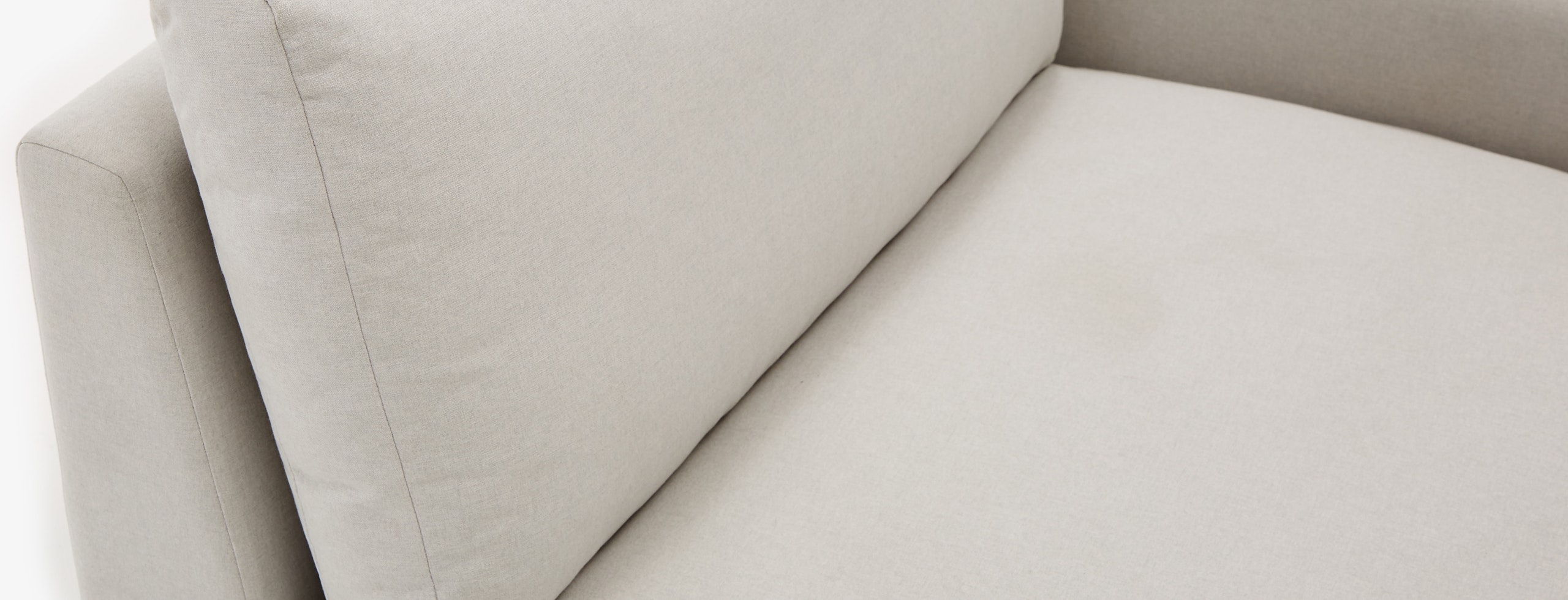 Holt Bumper Chair Devon Platinum