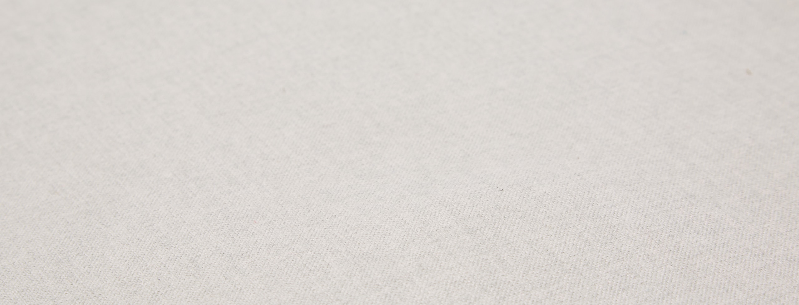 Holt Bumper Chair Devon Platinum