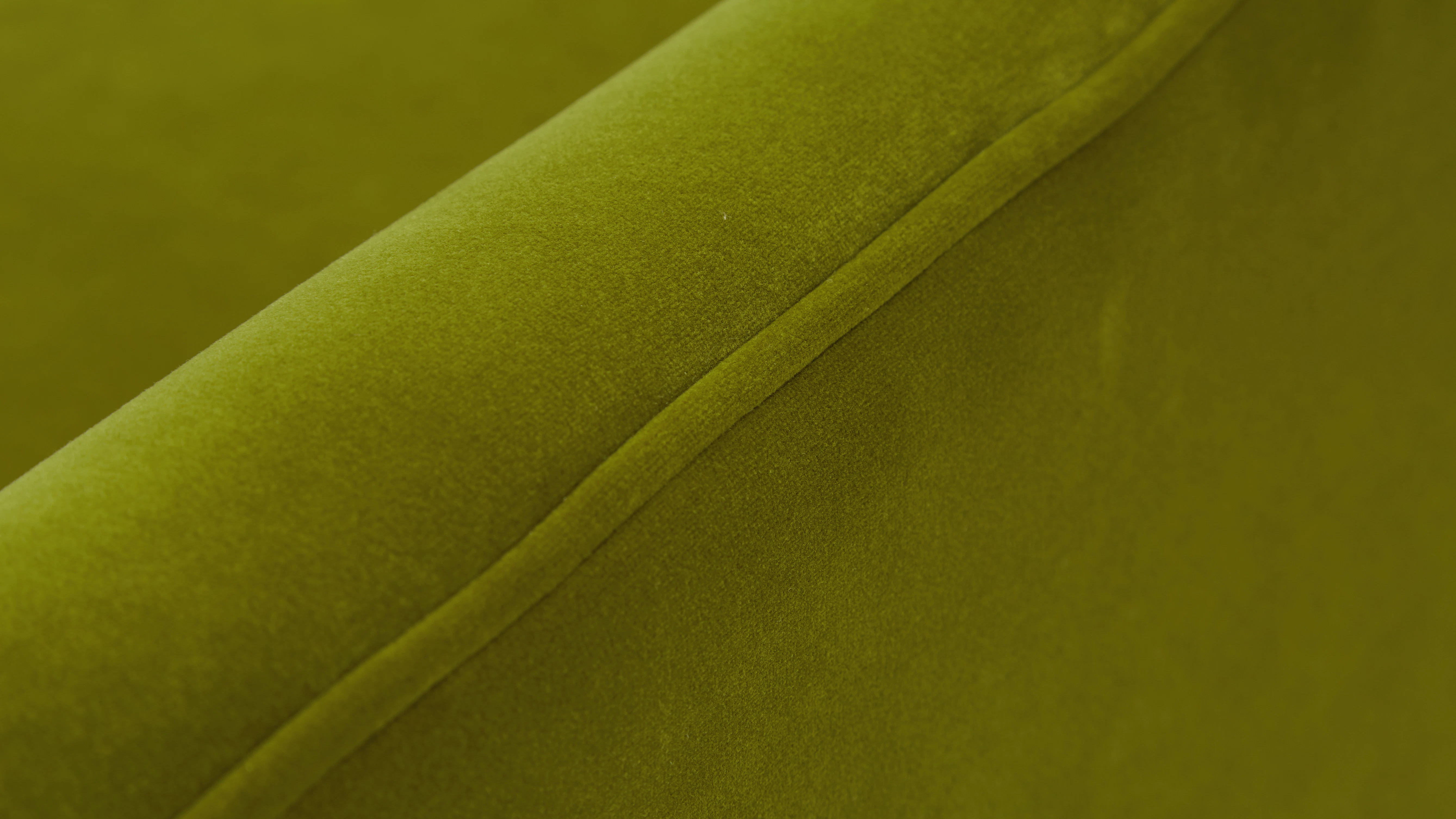 Elsie Bench Royale Apple