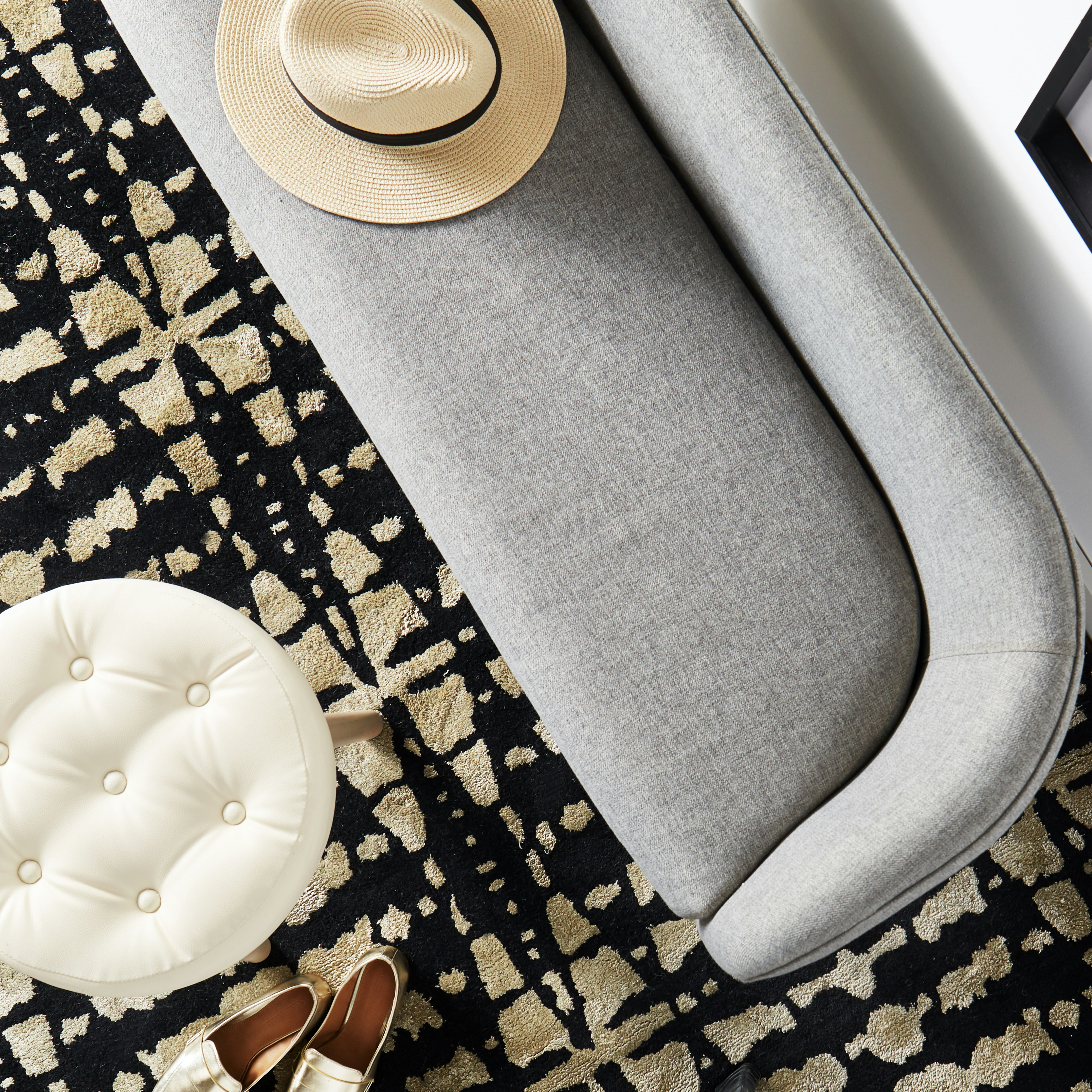 Elsie Bench Taylor Felt Grey