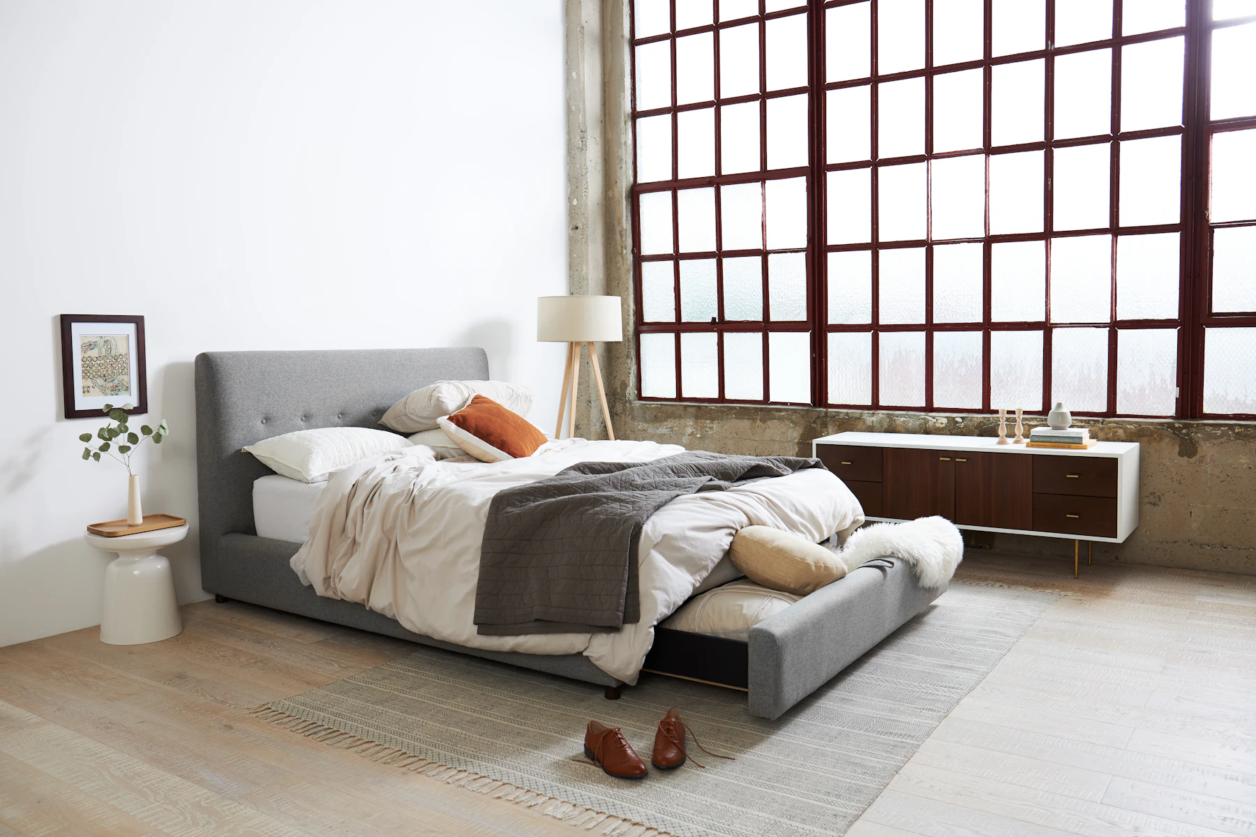 Alvin Storage Bed
